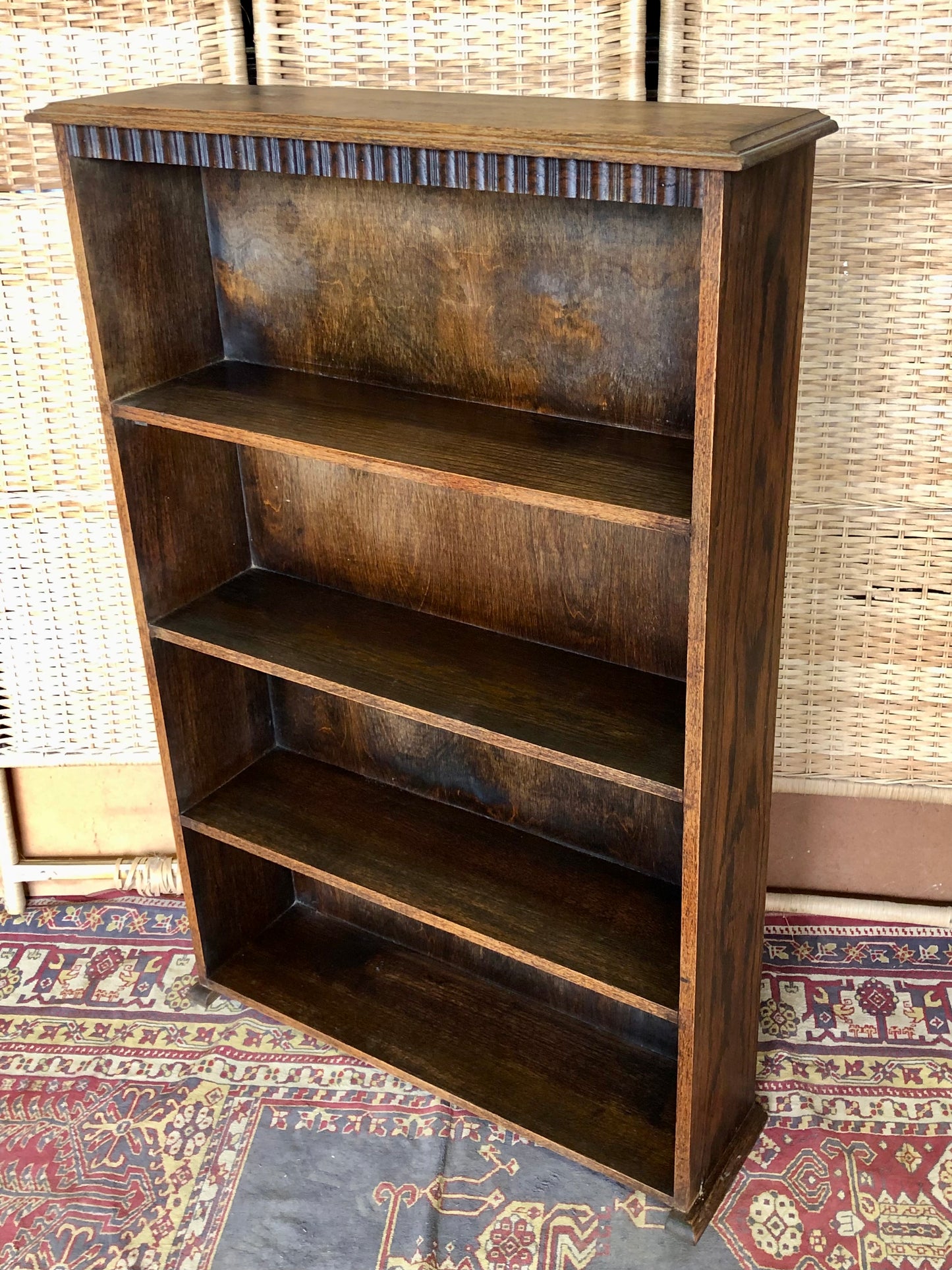 000510....Handsome Vintage Oak Bookcase