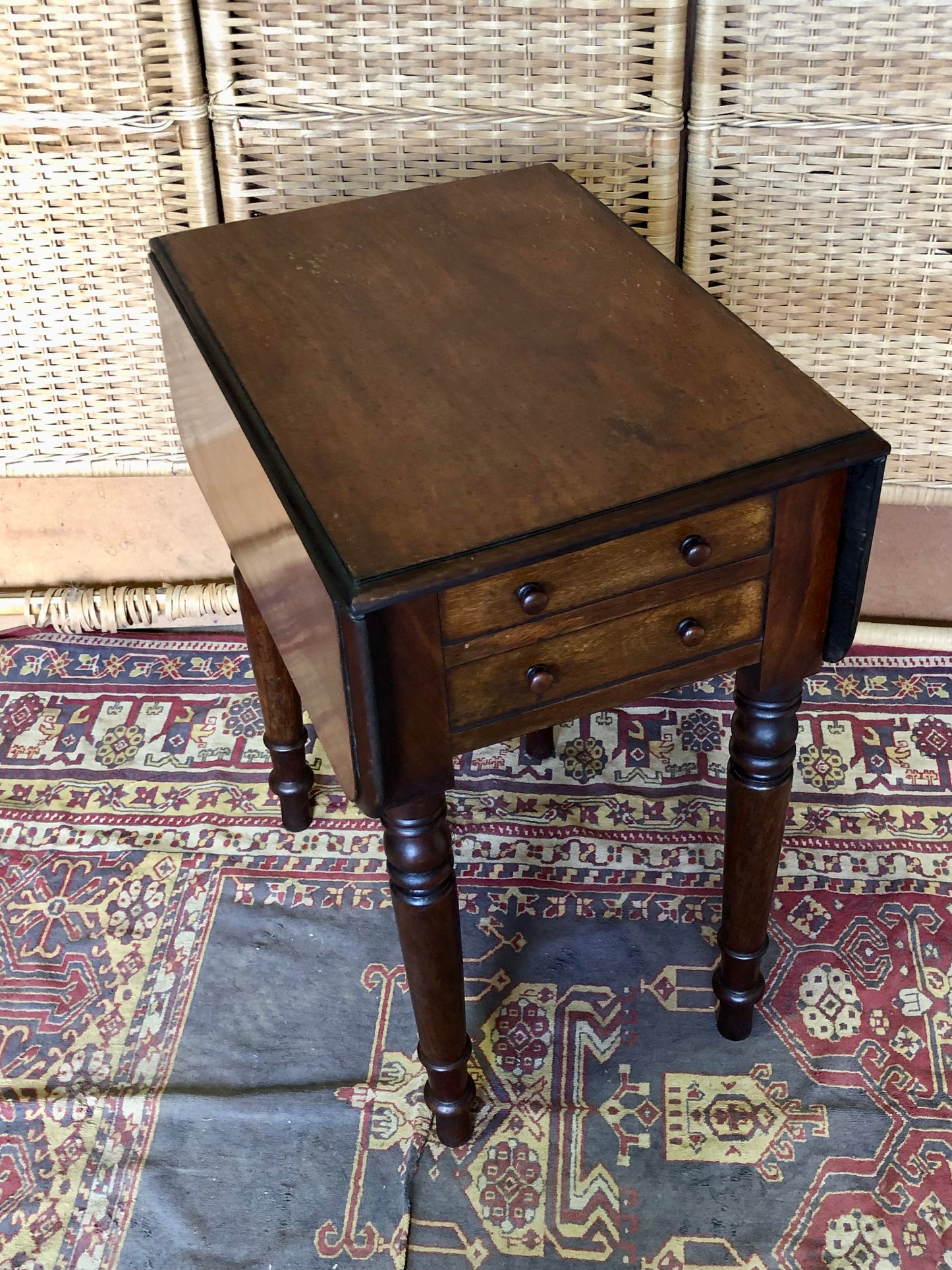 000509....Handsome Antique Mahogany Lamp Table