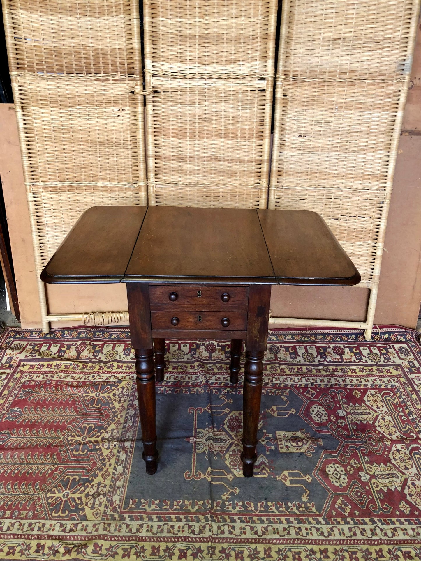 000509....Handsome Antique Mahogany Lamp Table
