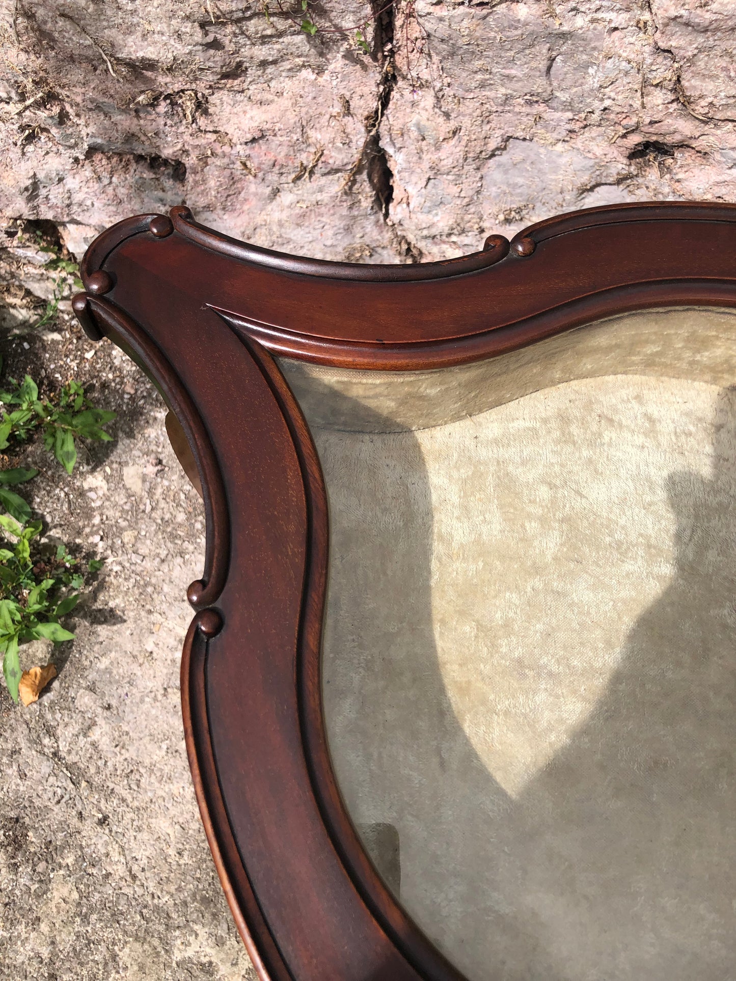 000508....Handsome Edwardian Mahogany Bijouterie Display Table