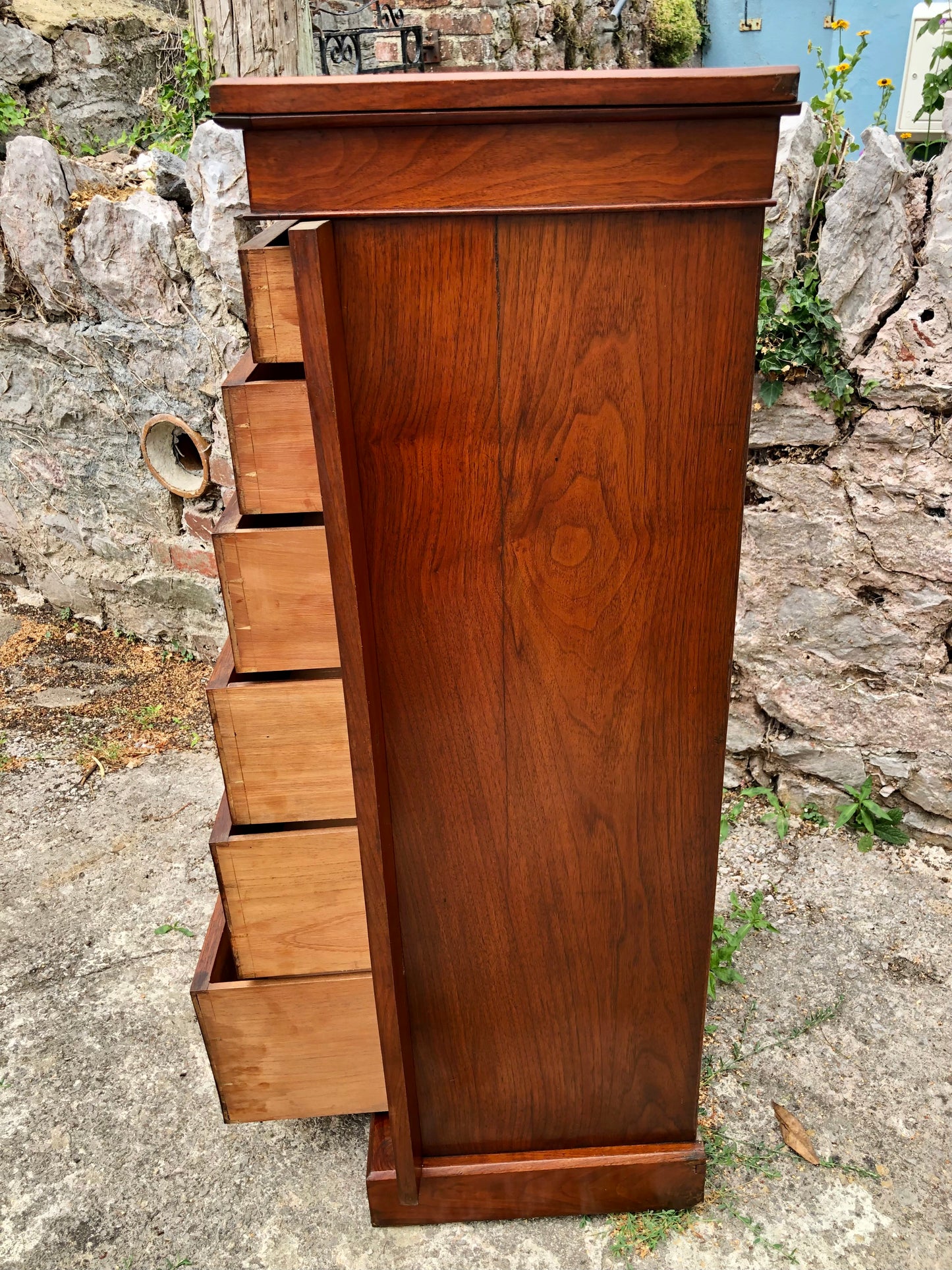 000505....Handsome Antique Walnut Wellington Chest Of Drawers