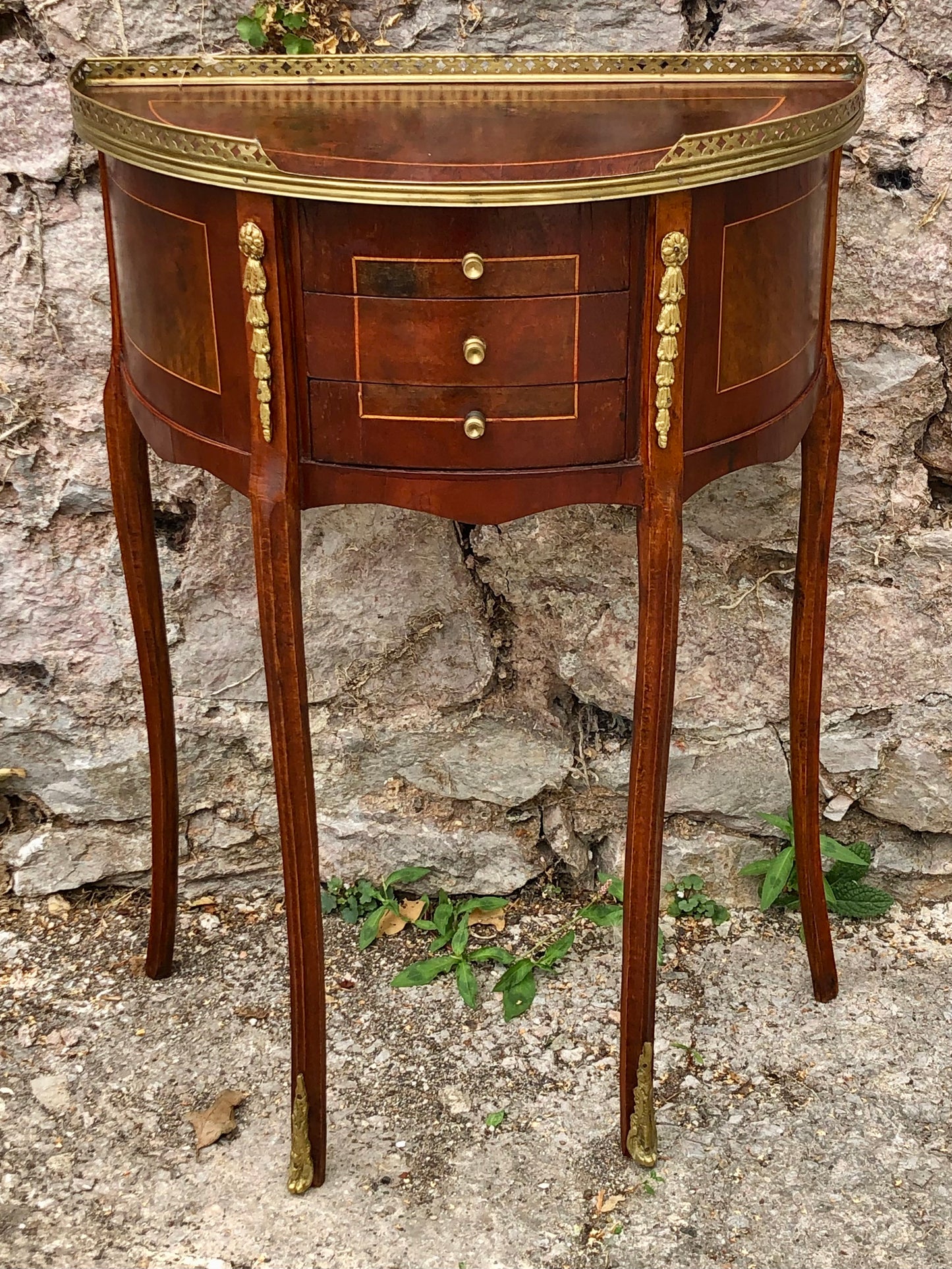 000502....Handsome Vintage French Lamp Or Bedside Table