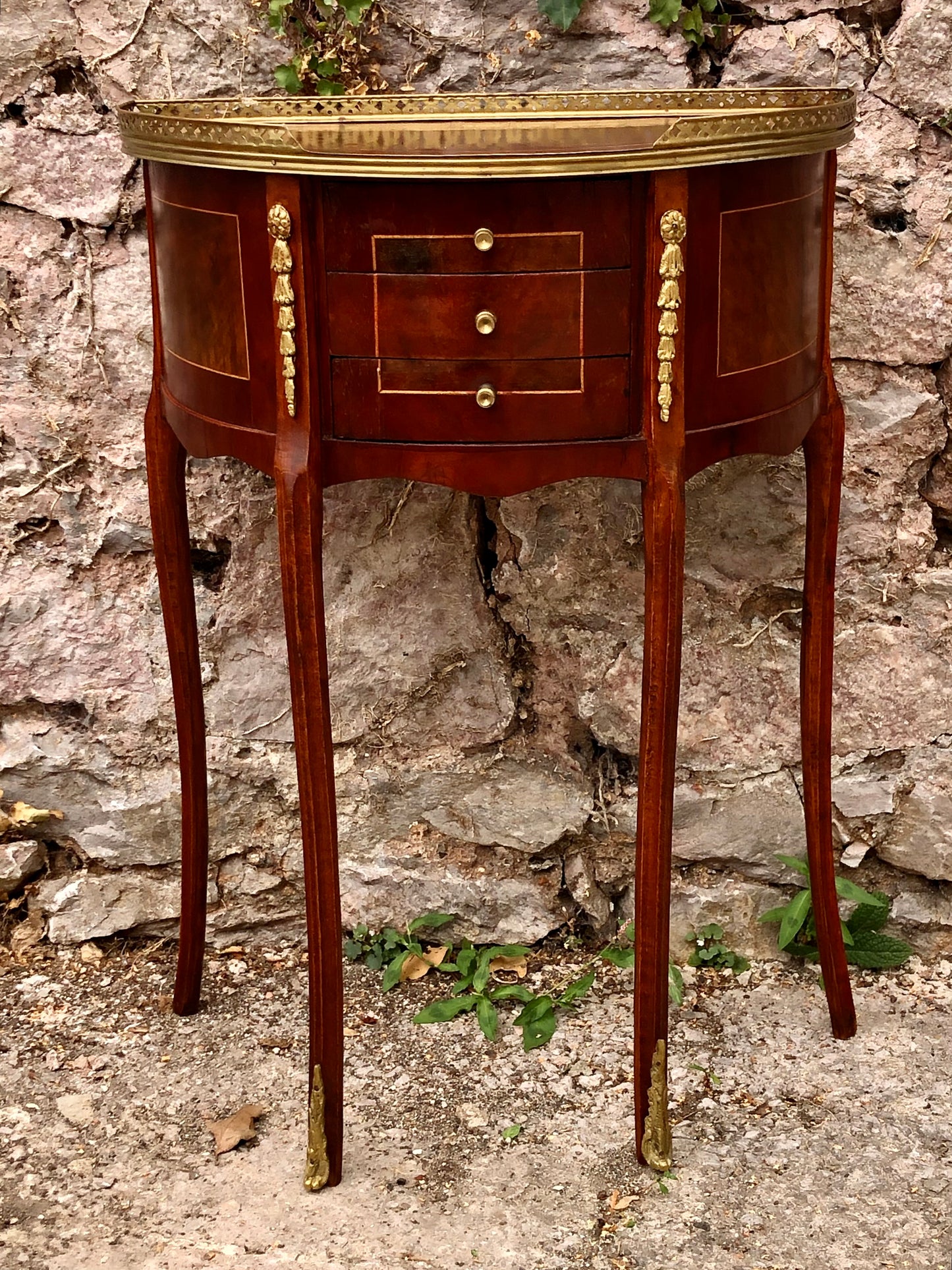 000502....Handsome Vintage French Lamp Or Bedside Table