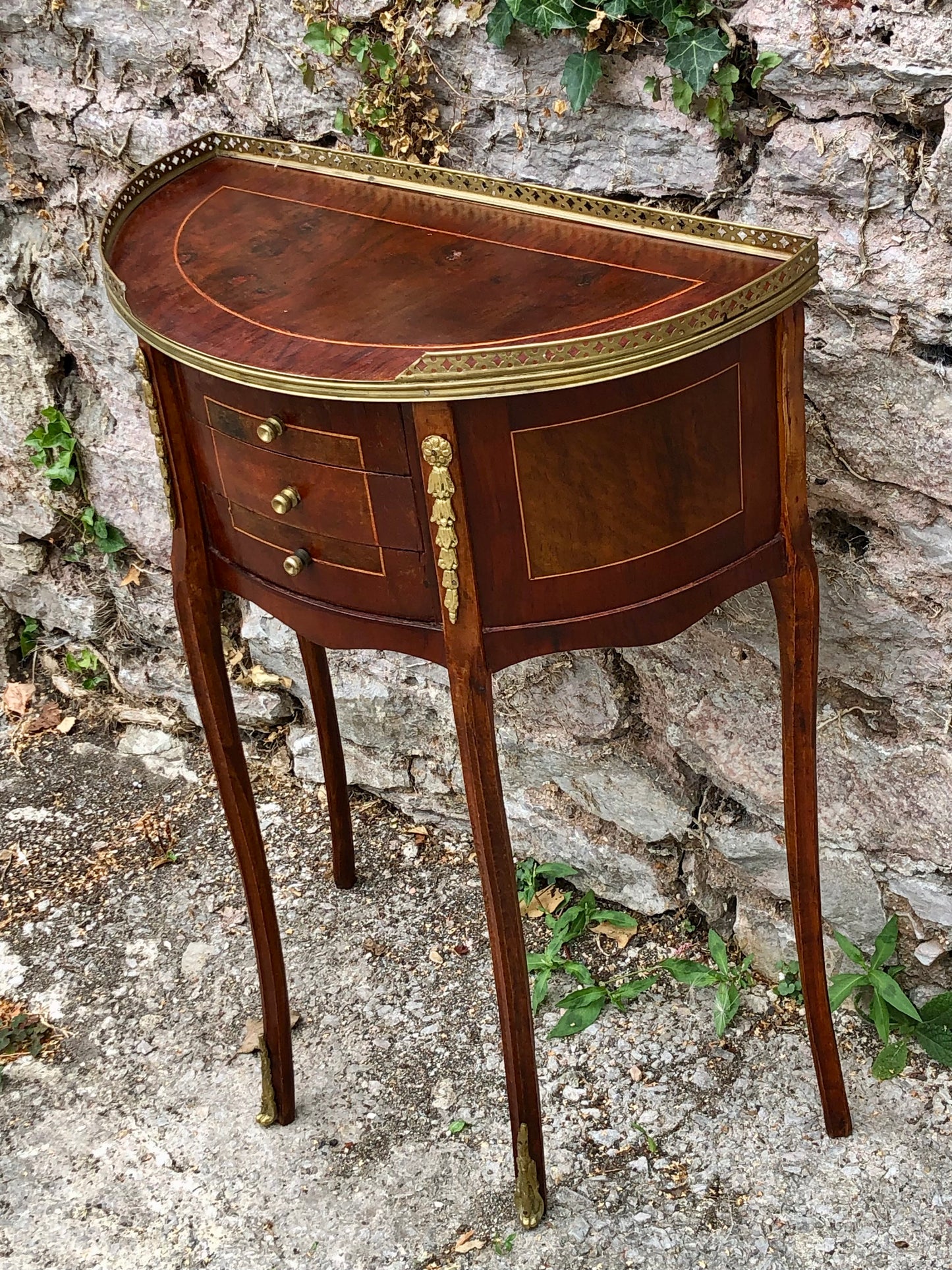 000502....Handsome Vintage French Lamp Or Bedside Table