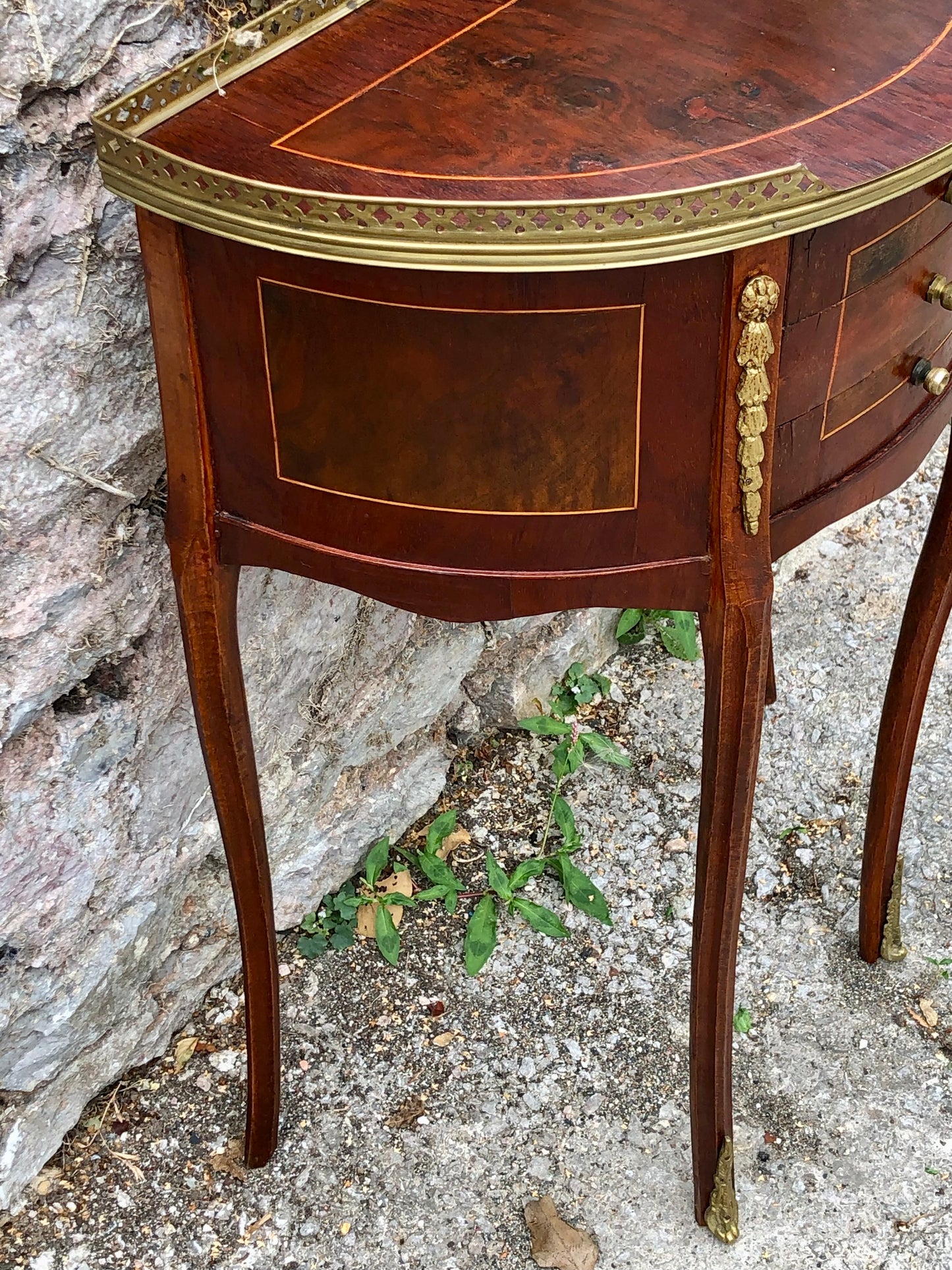 000502....Handsome Vintage French Lamp Or Bedside Table