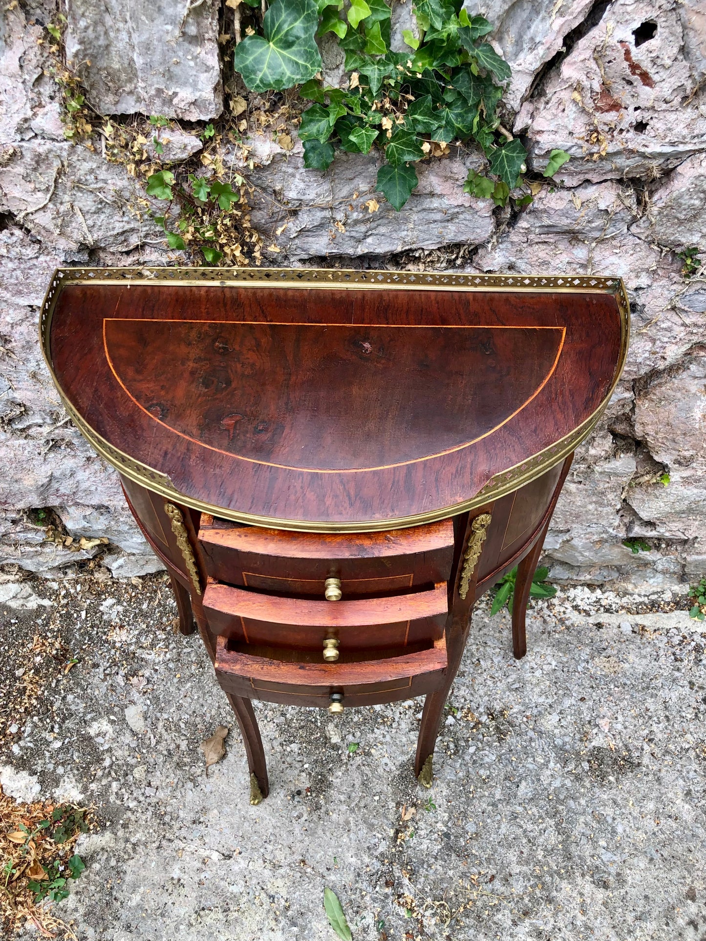 000502....Handsome Vintage French Lamp Or Bedside Table