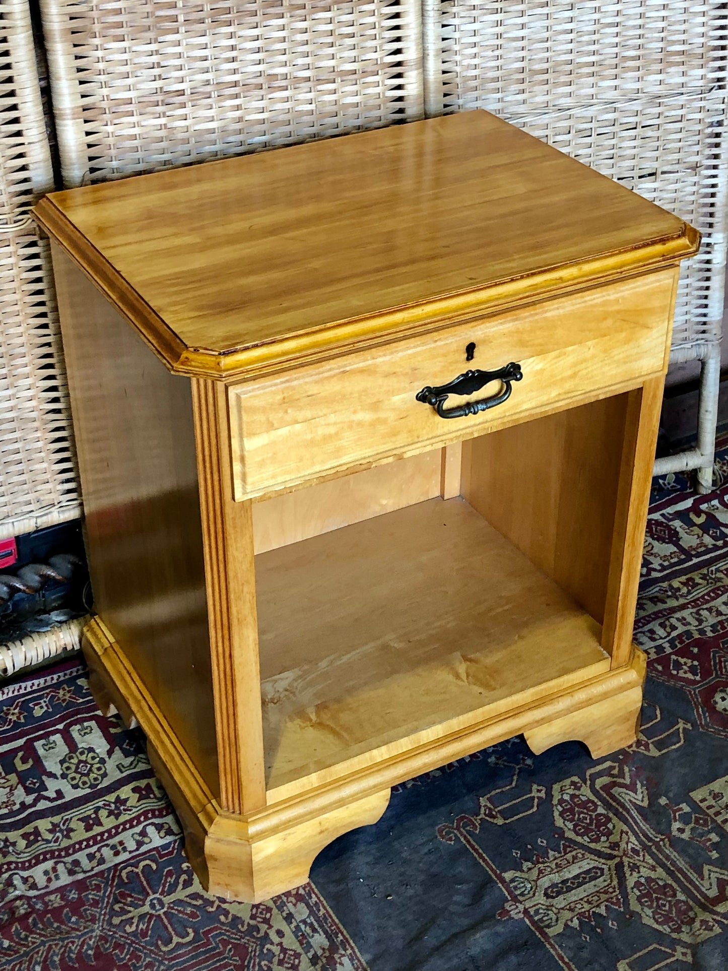 000501....Handsome Pair Of Vintage Bedside Tables