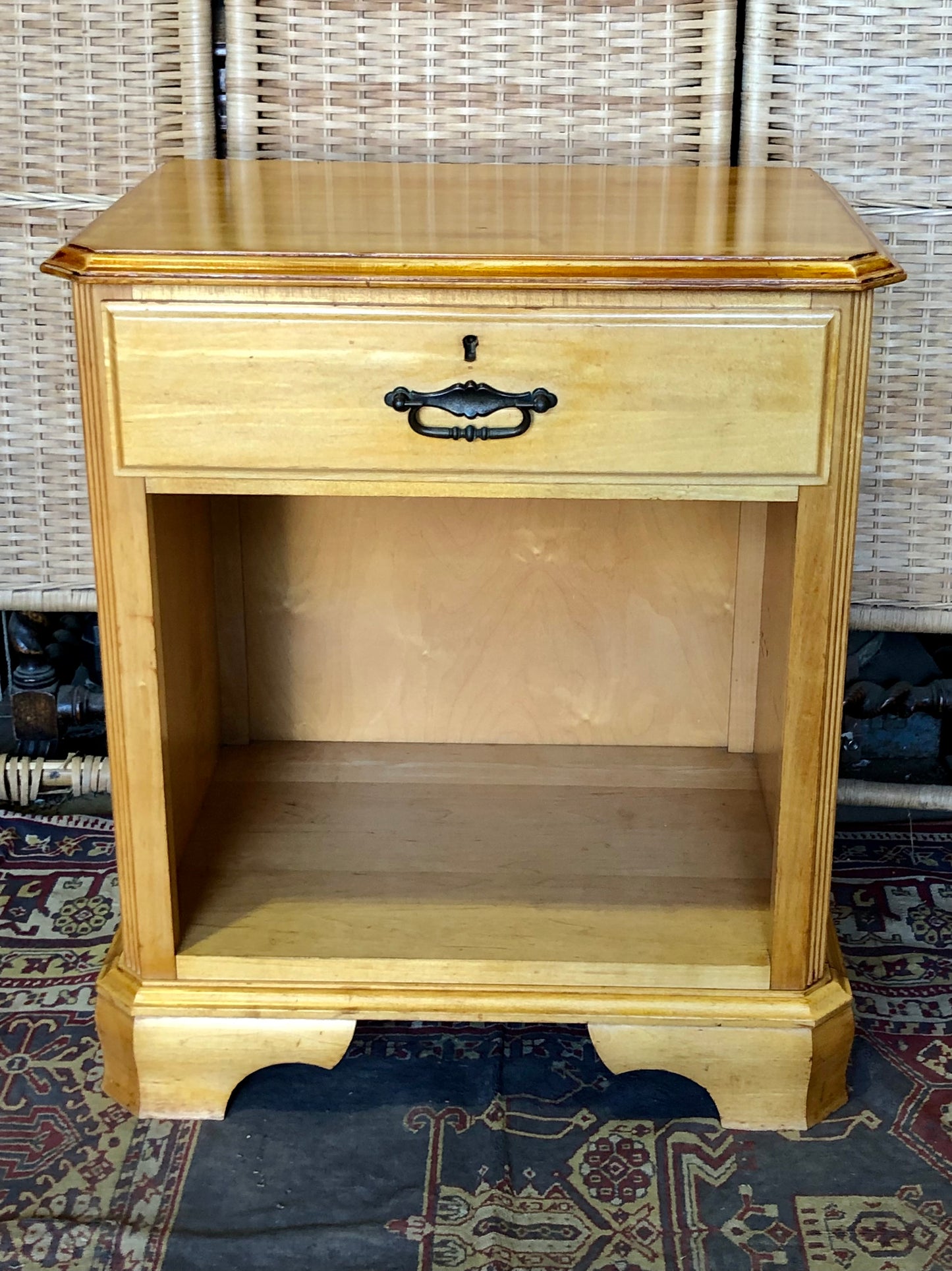 000501....Handsome Pair Of Vintage Bedside Tables