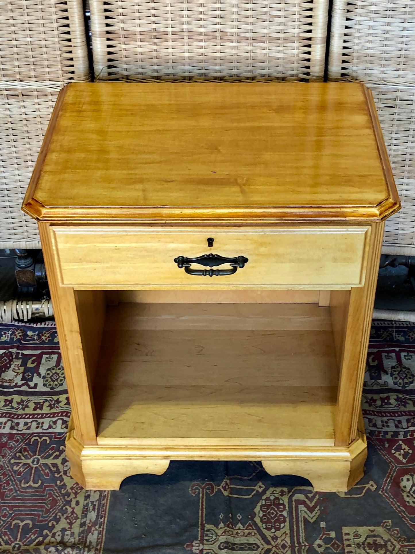 000501....Handsome Pair Of Vintage Bedside Tables