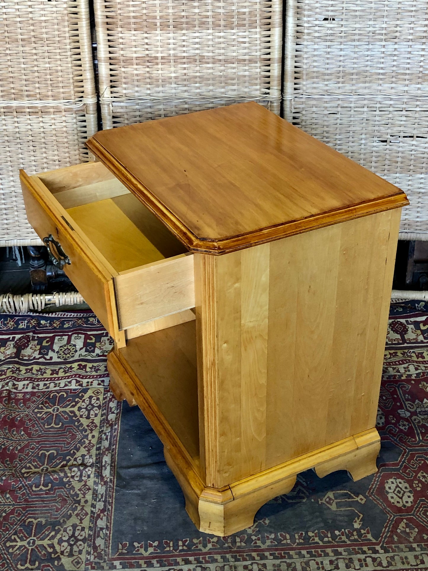 000501....Handsome Pair Of Vintage Bedside Tables