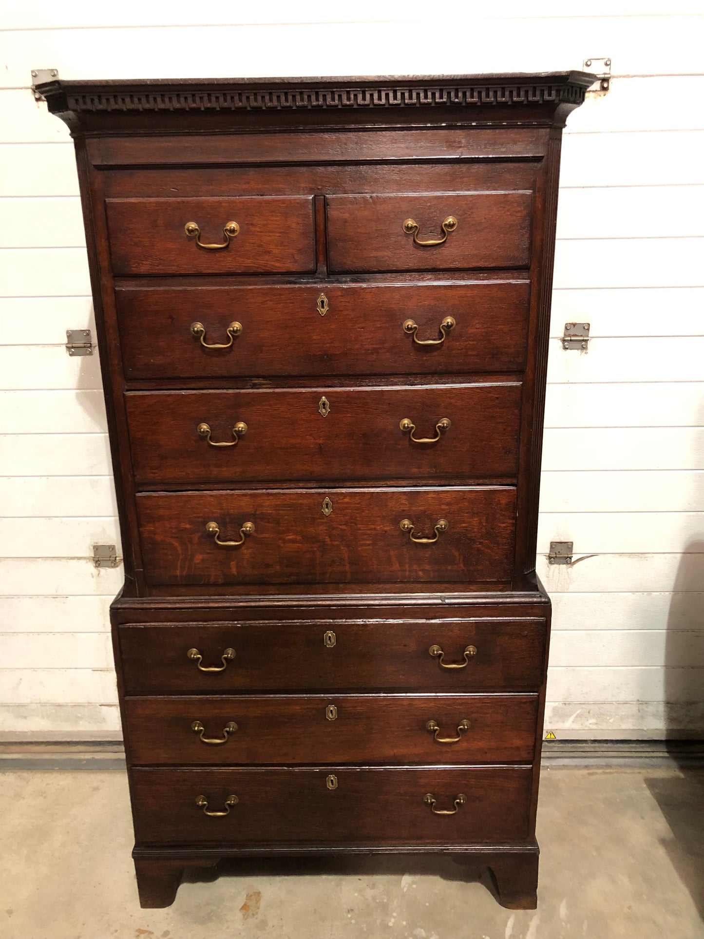 000642....Handsome 18th Century Country Oak Chest On Chest/Tallboy