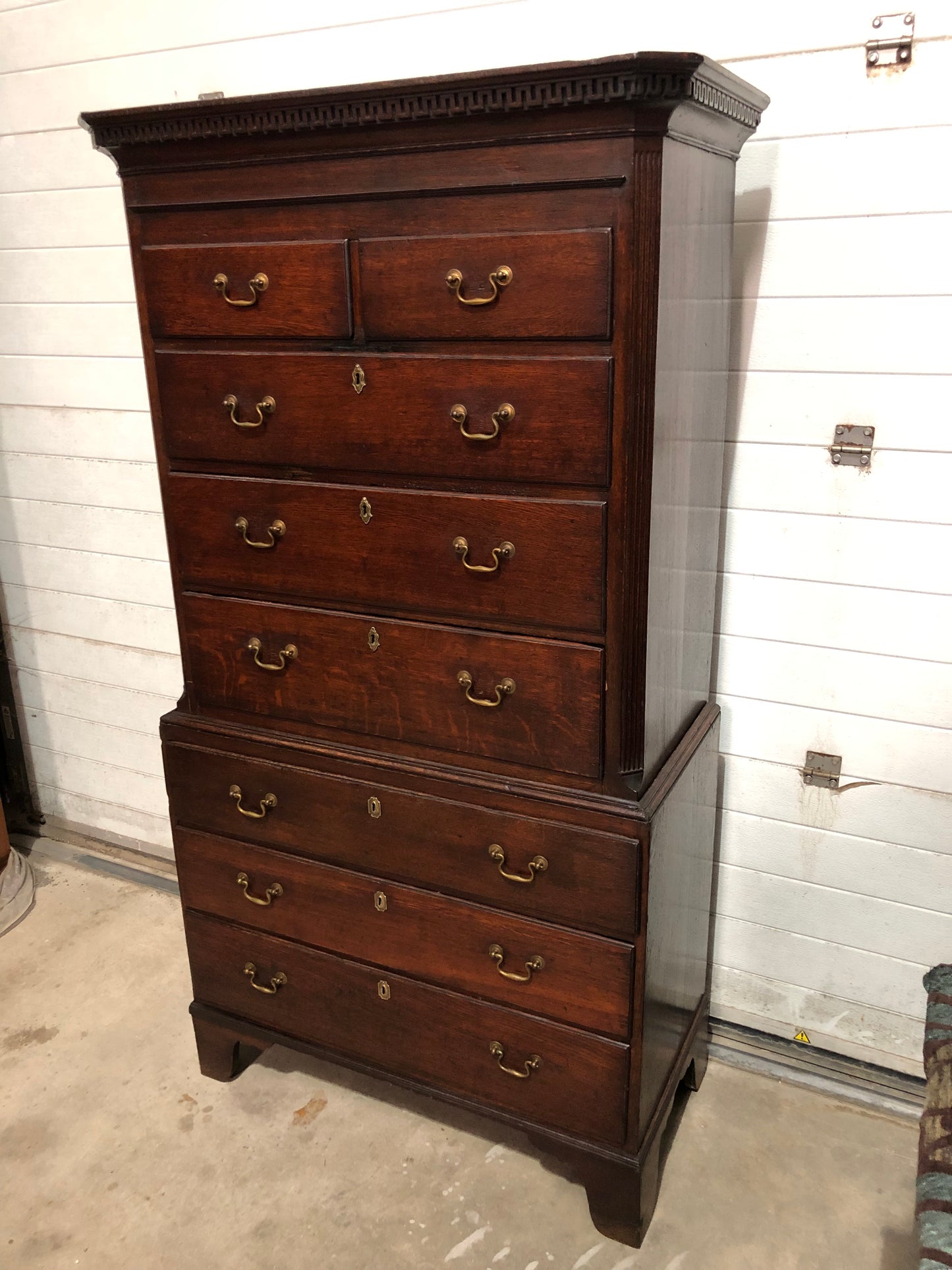 000642....Handsome 18th Century Country Oak Chest On Chest/Tallboy