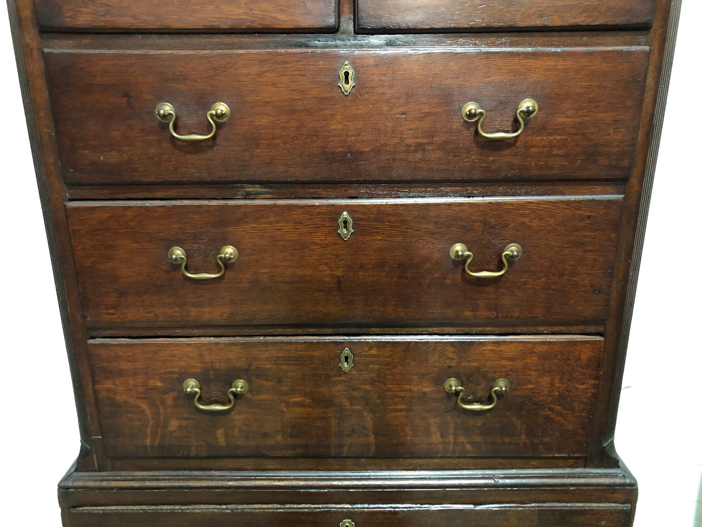 000642....Handsome 18th Century Country Oak Chest On Chest/Tallboy