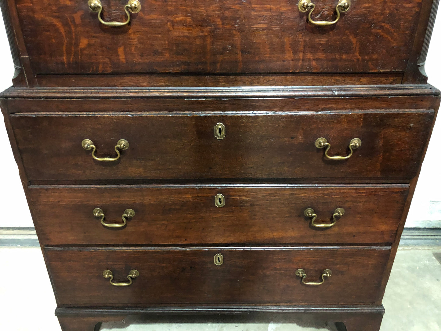 000642....Handsome 18th Century Country Oak Chest On Chest/Tallboy