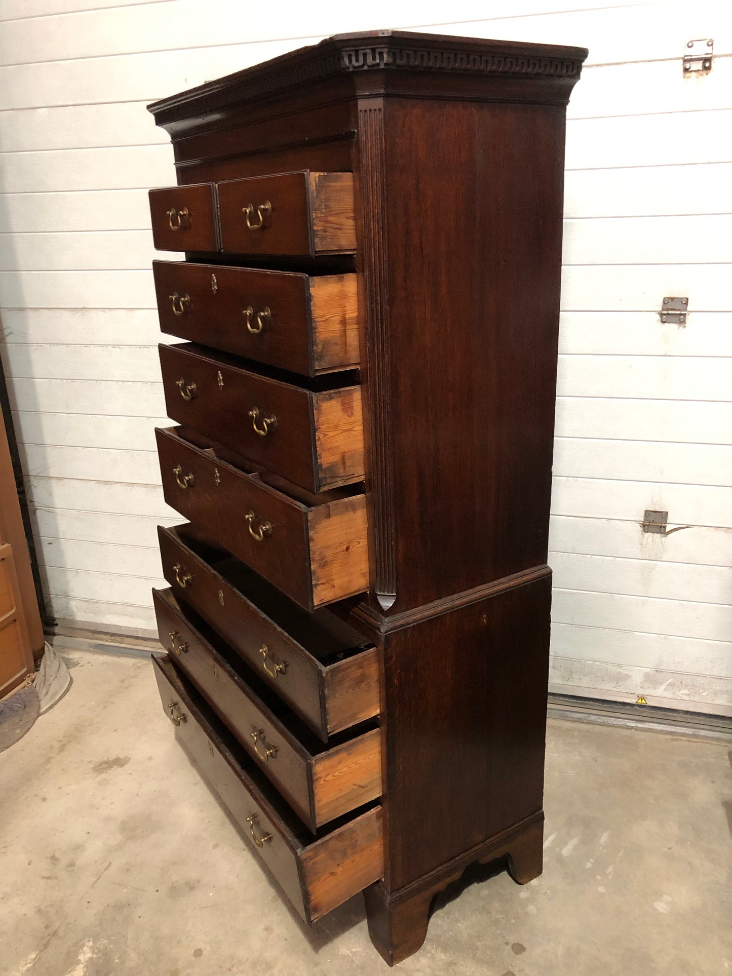 000642....Handsome 18th Century Country Oak Chest On Chest/Tallboy