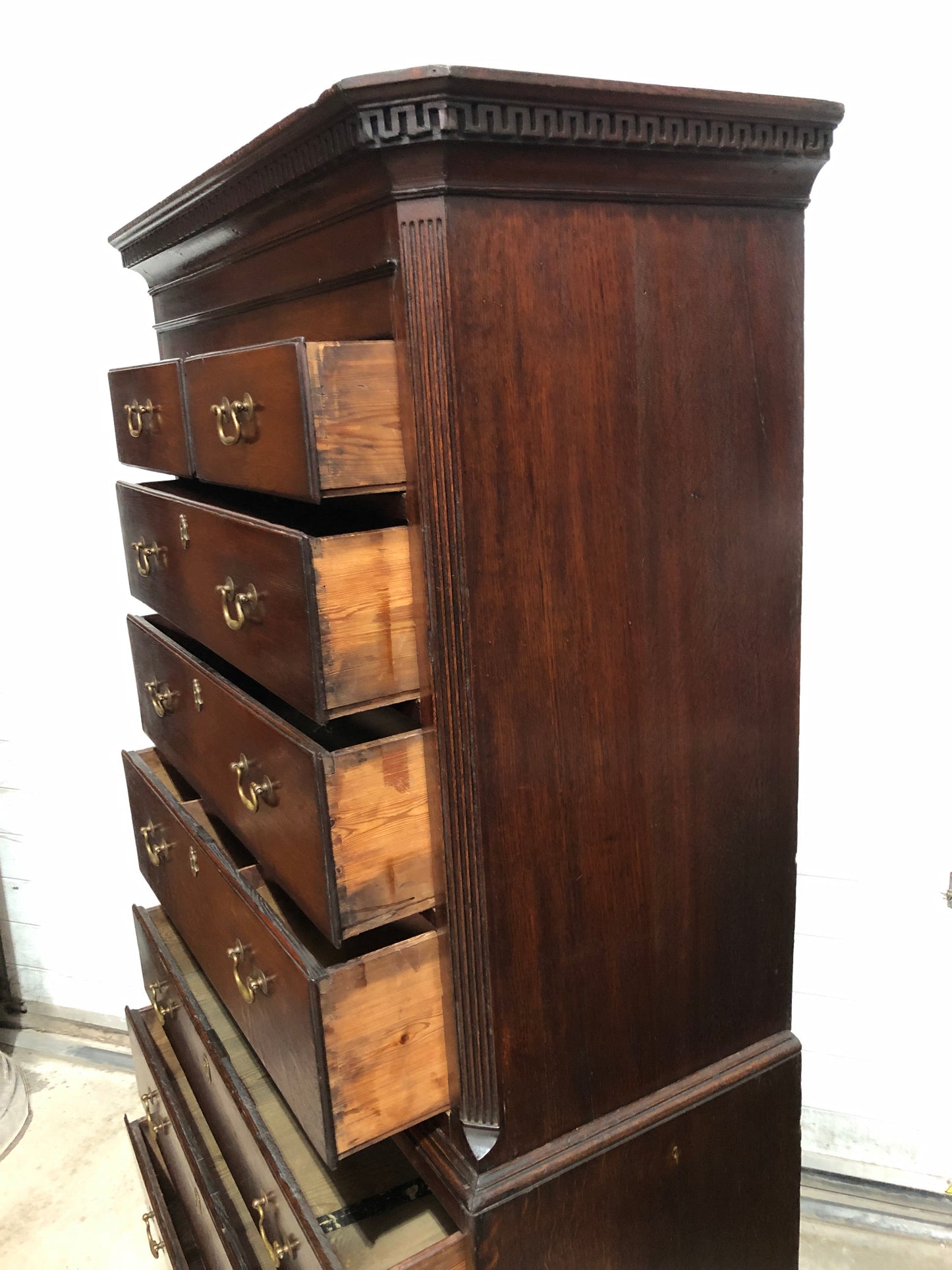 000642....Handsome 18th Century Country Oak Chest On Chest/Tallboy