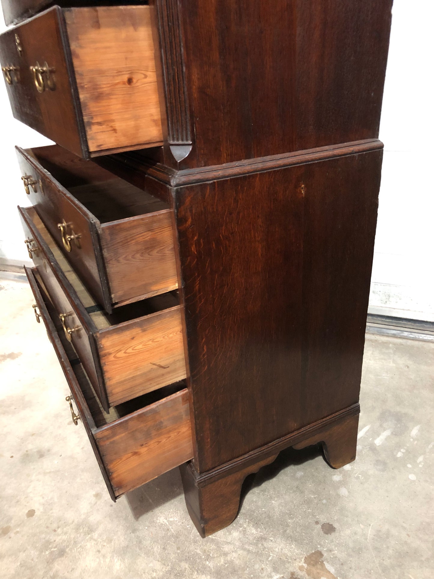 000642....Handsome 18th Century Country Oak Chest On Chest/Tallboy