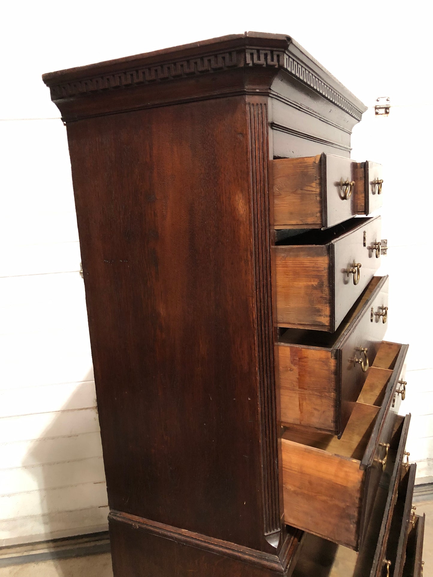 000642....Handsome 18th Century Country Oak Chest On Chest/Tallboy