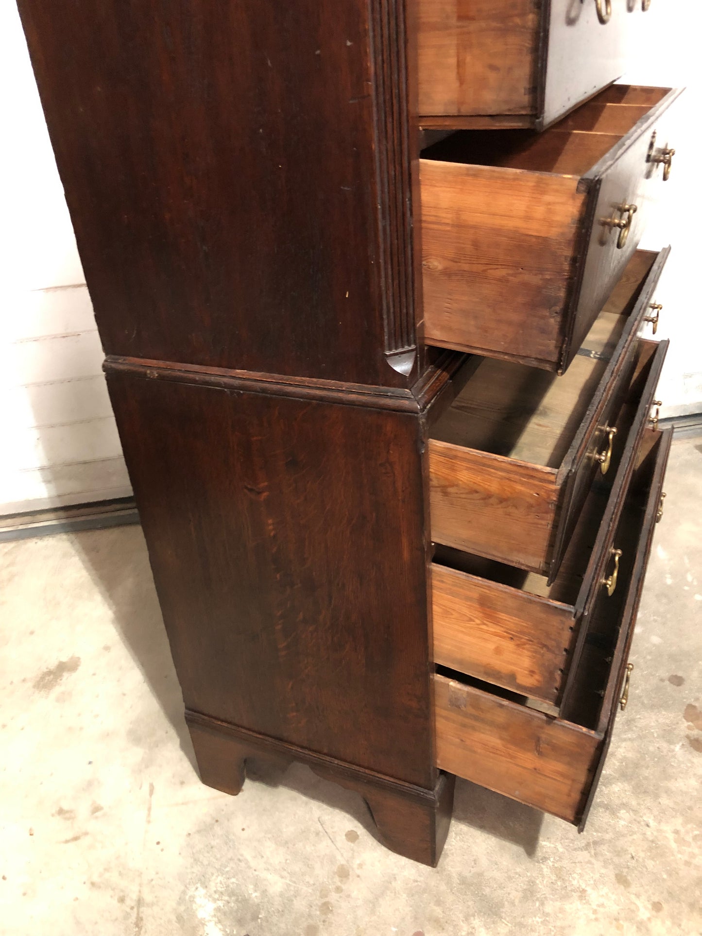 000642....Handsome 18th Century Country Oak Chest On Chest/Tallboy