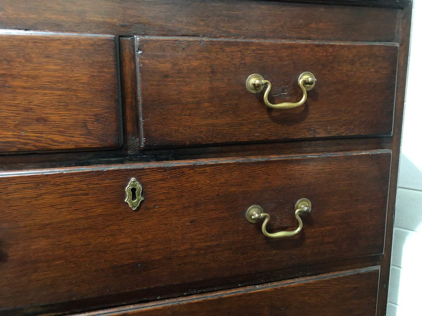 000642....Handsome 18th Century Country Oak Chest On Chest/Tallboy