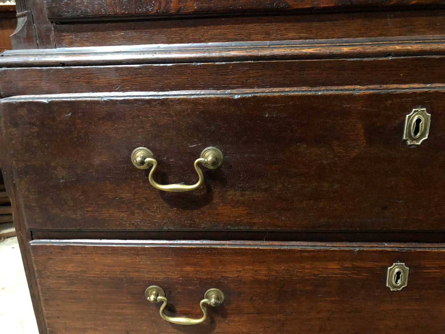 000642....Handsome 18th Century Country Oak Chest On Chest/Tallboy