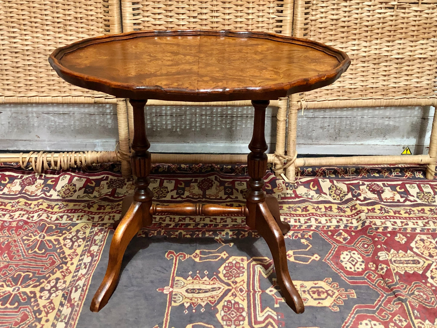 000631....Handsome Vintage Burl Wood Occasional Table From " Brights Of Nettlebed "