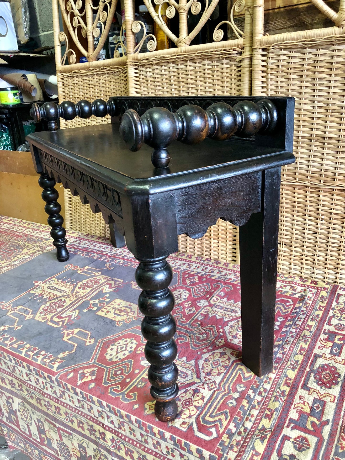 000498....Handsome Gothic Style Carved Oak Bench