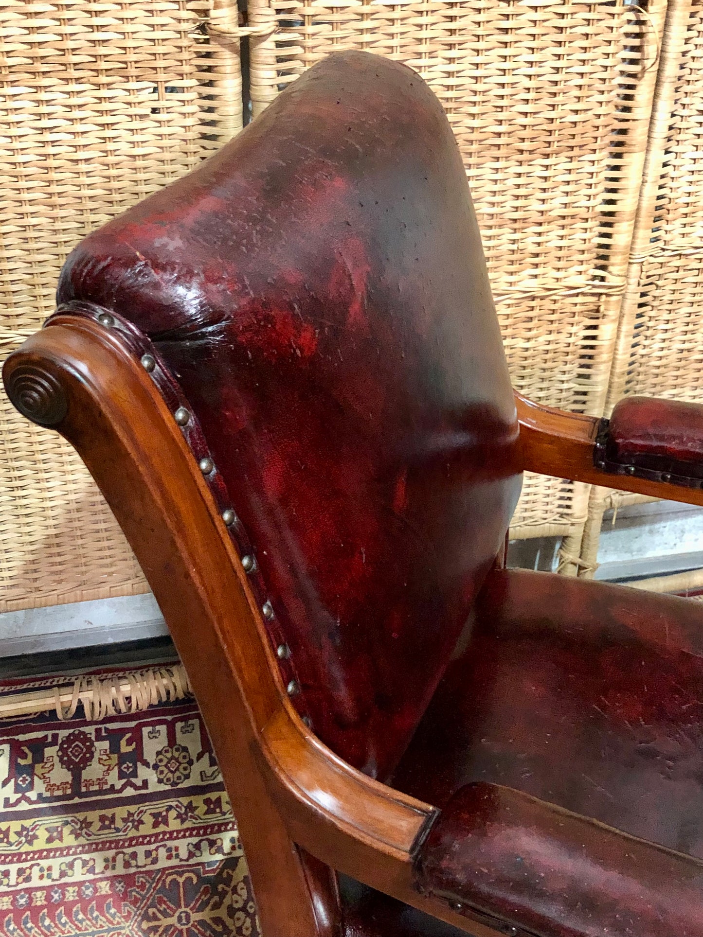 000626....Handsome William IV Leather Library Chair