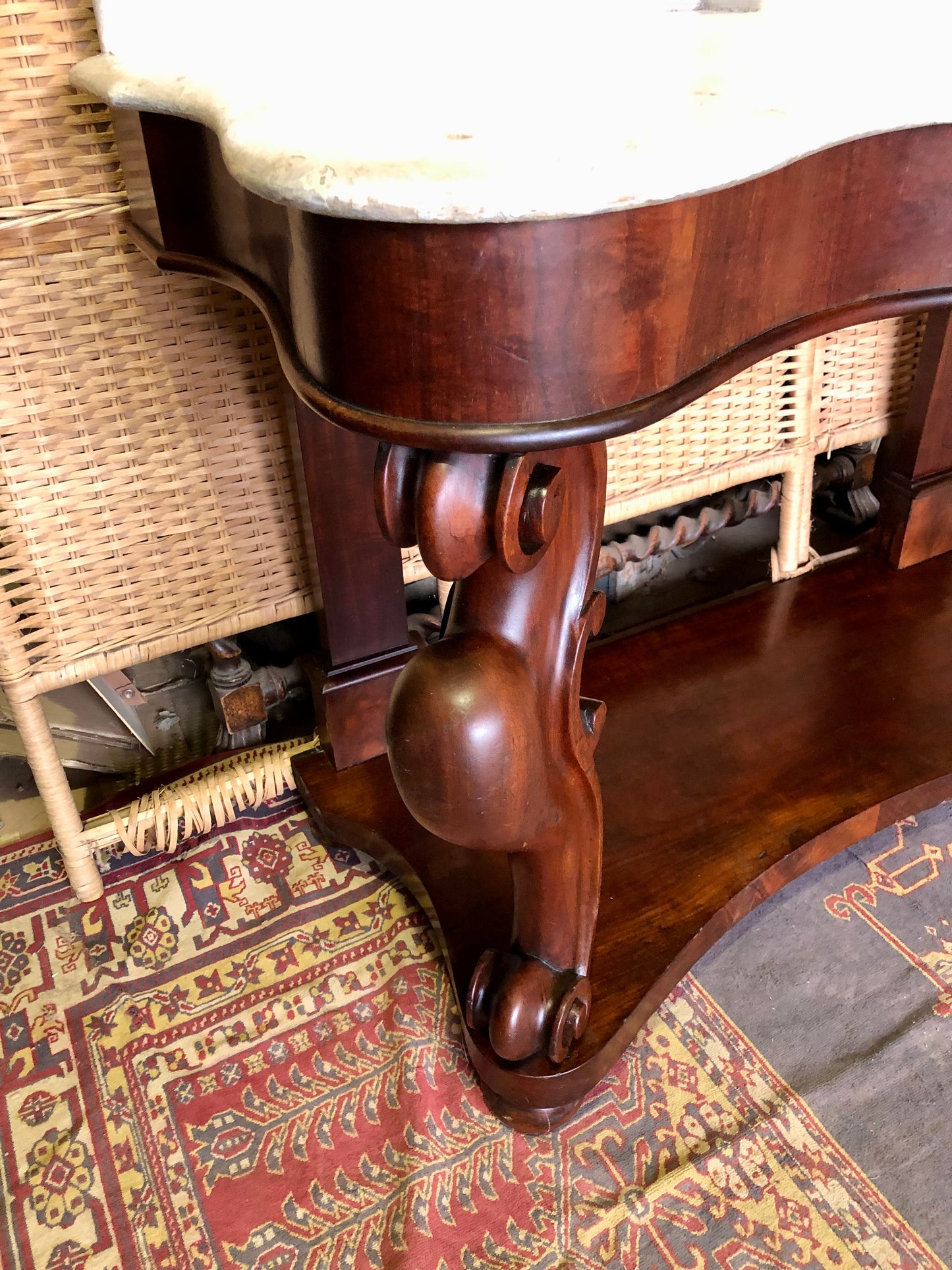 000497....Handsome Antique Mahogany Washstand Or Hall Table