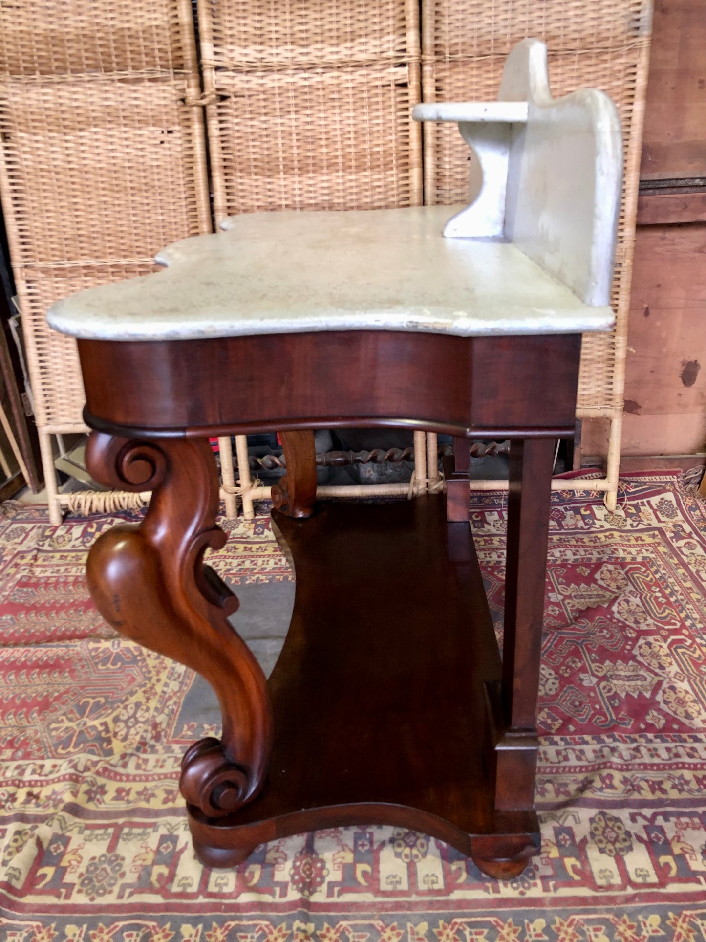 000497....Handsome Antique Mahogany Washstand Or Hall Table
