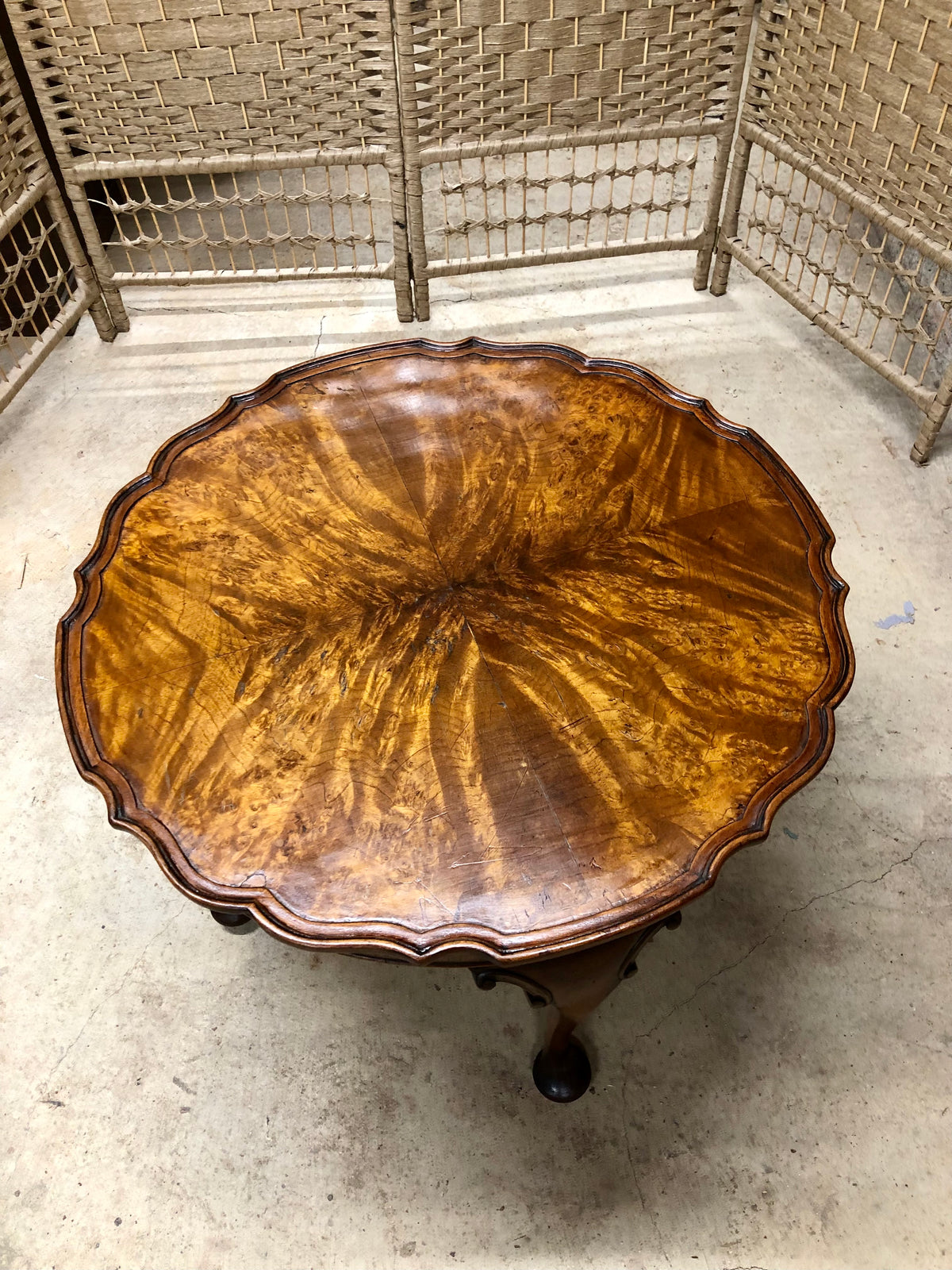 000495....Handsome Vintage Walnut Coffee Table