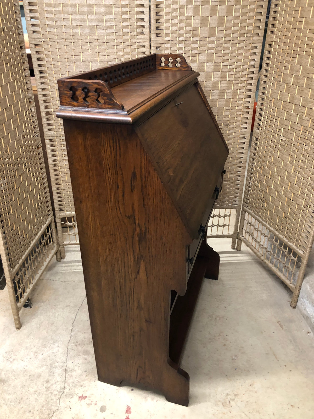 000494....Handsome Arts And Crafts Oak Bureau With Bookshelves