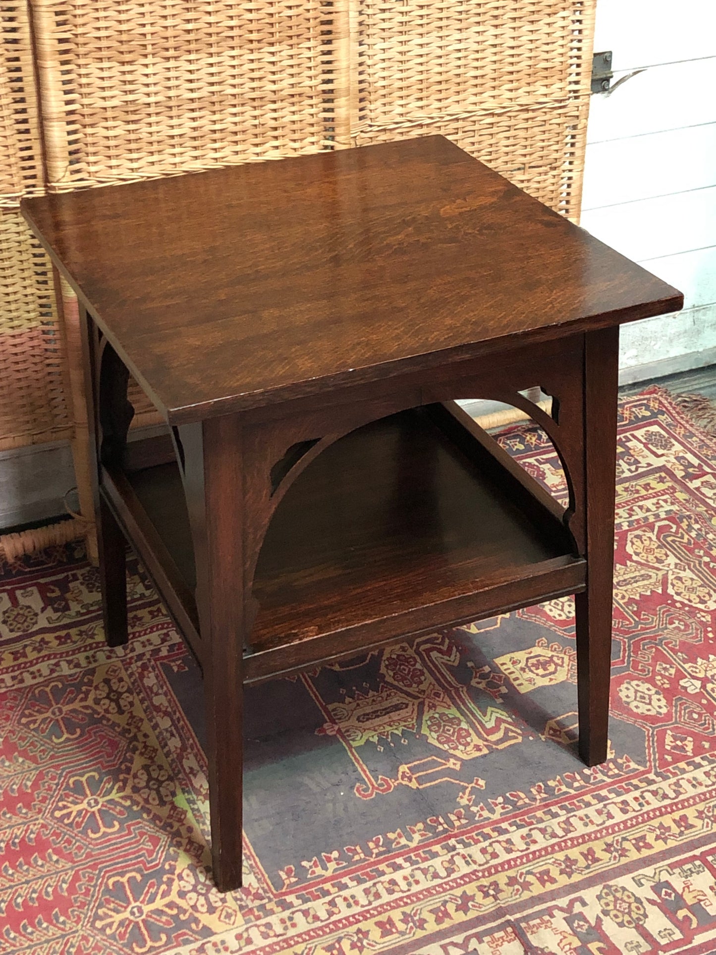 000622....Handsome Arts And Crafts Oak Table ( sold )