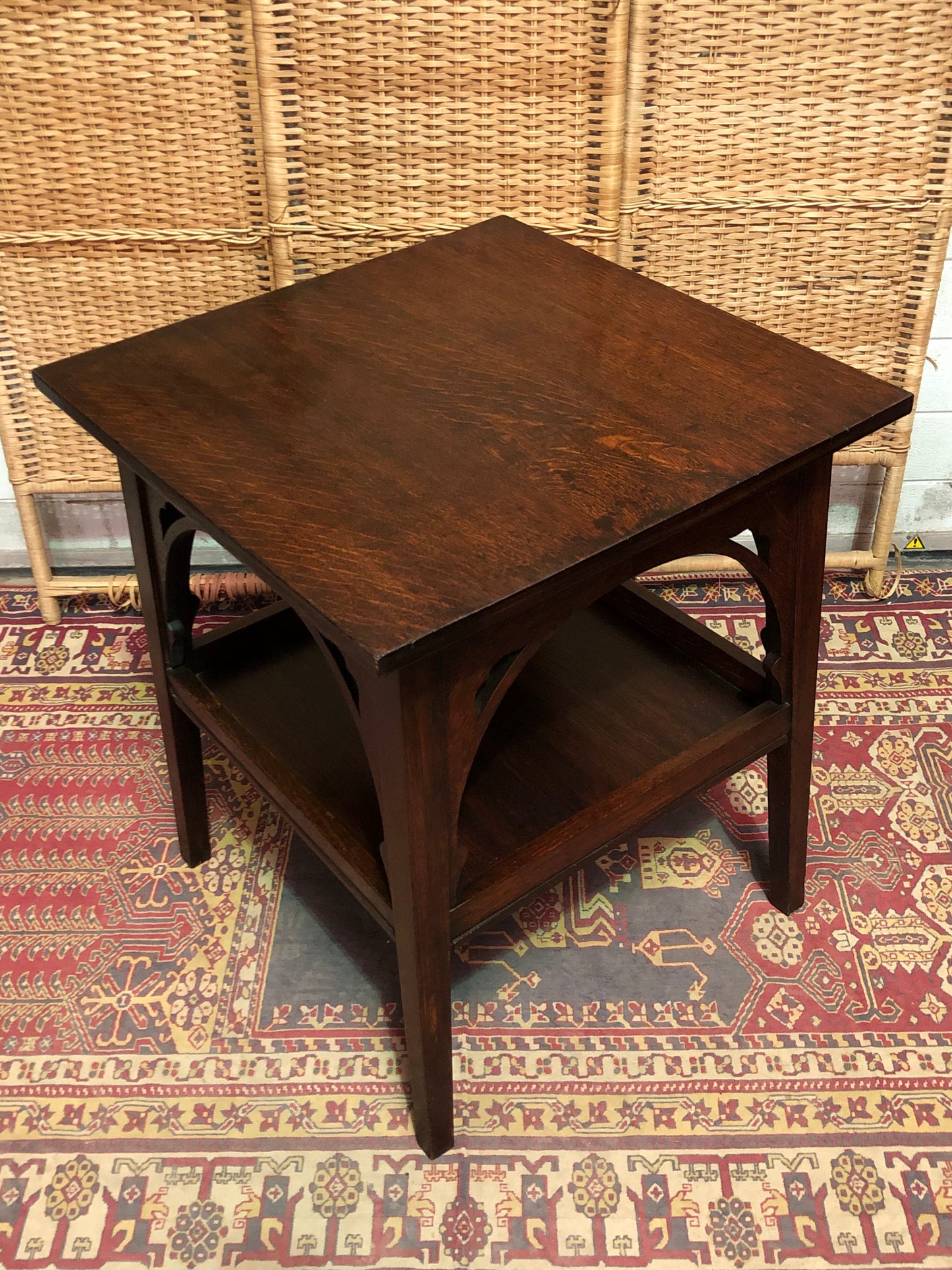 000622....Handsome Arts And Crafts Oak Table ( sold )