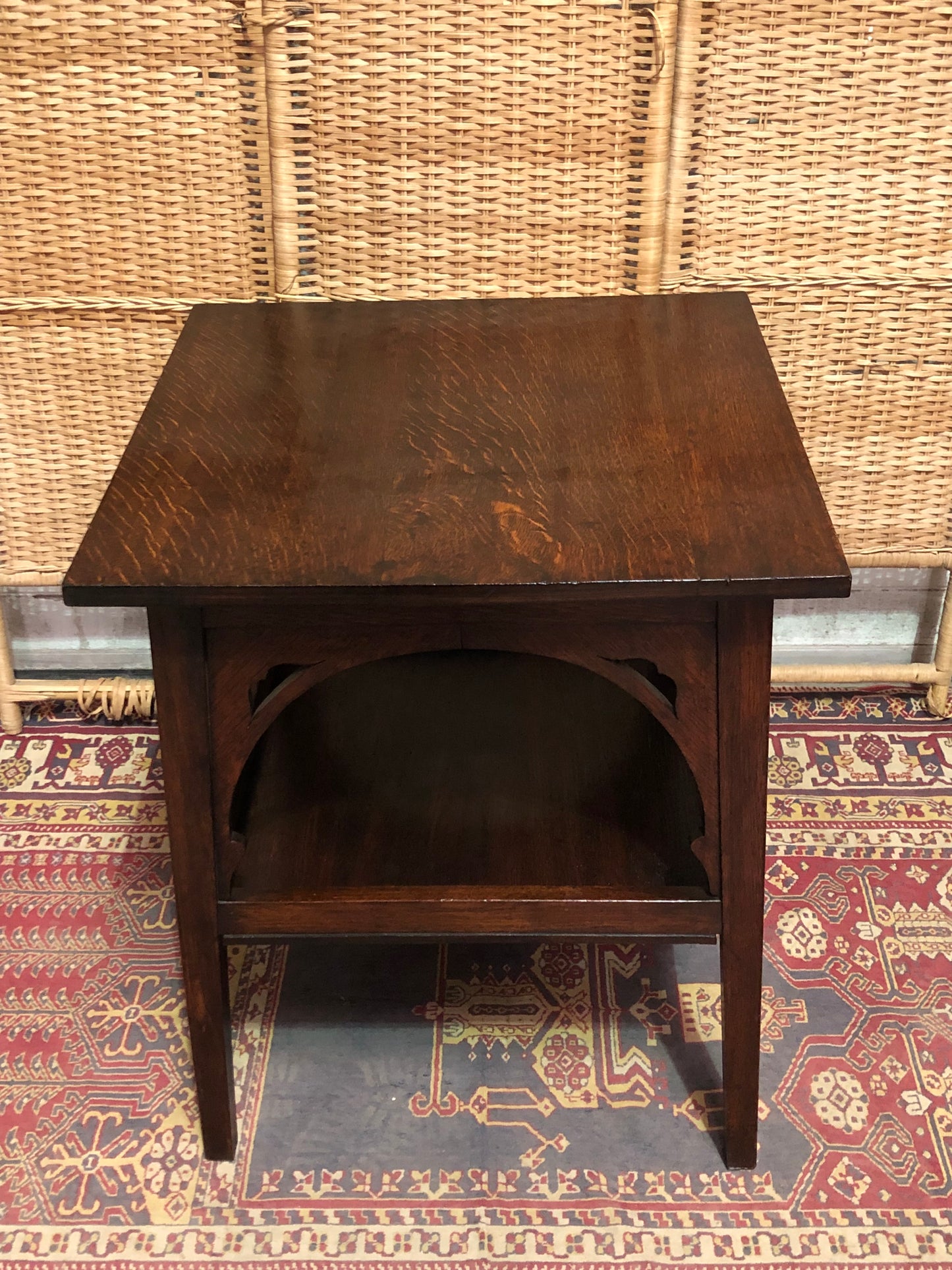 000622....Handsome Arts And Crafts Oak Table ( sold )