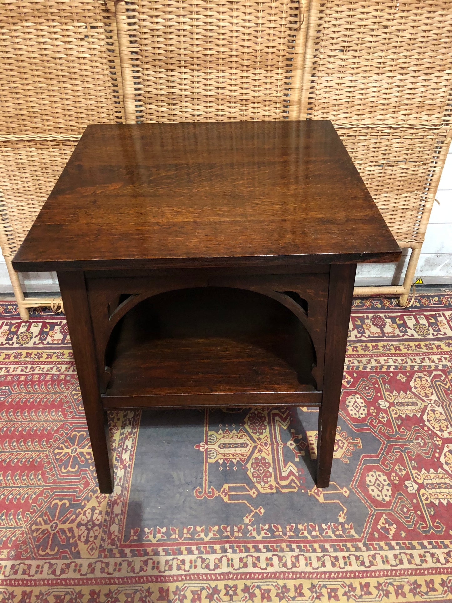 000622....Handsome Arts And Crafts Oak Table ( sold )