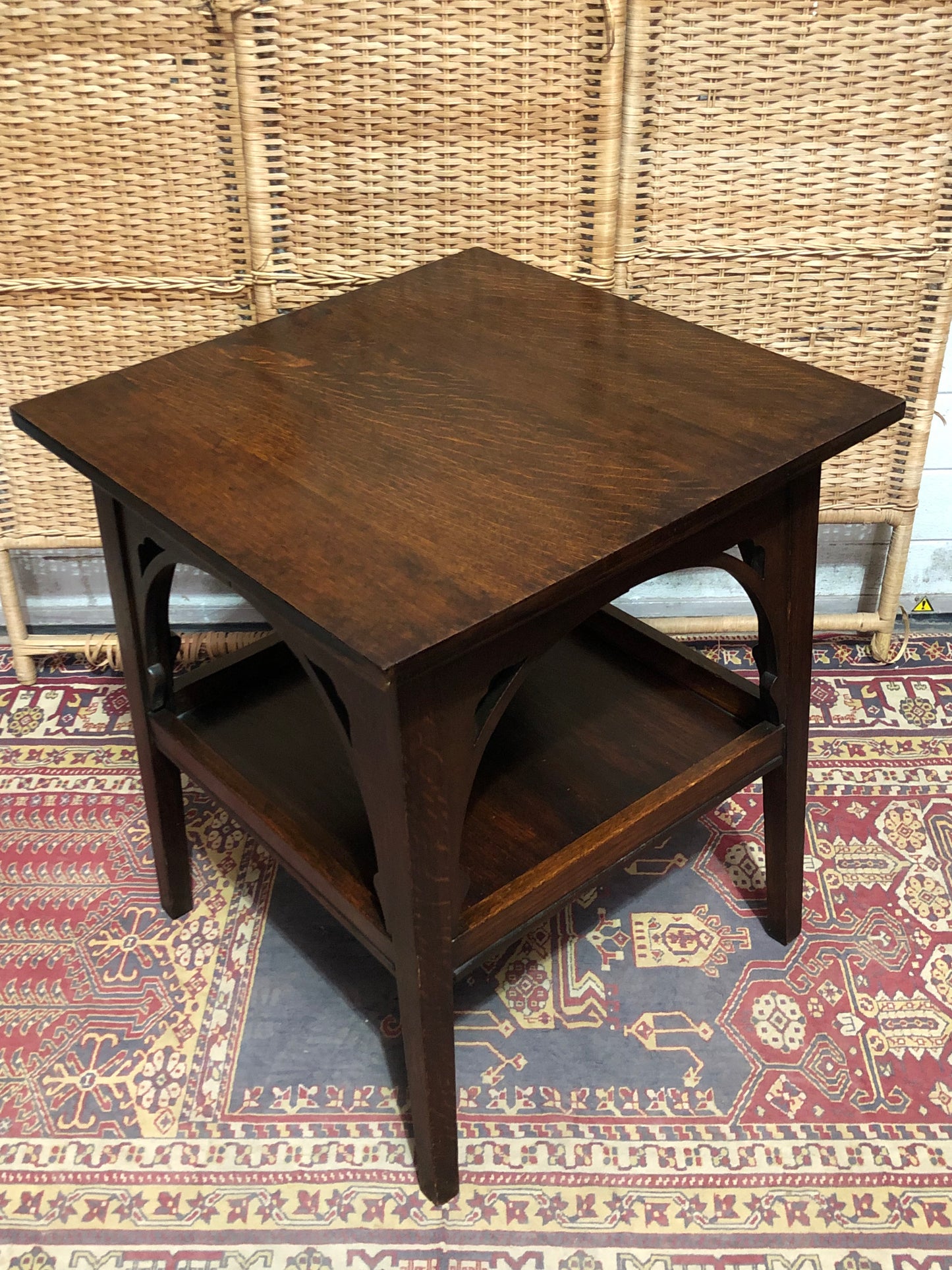 000622....Handsome Arts And Crafts Oak Table ( sold )