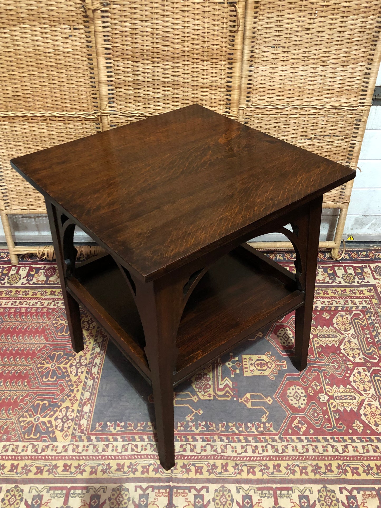 000622....Handsome Arts And Crafts Oak Table ( sold )