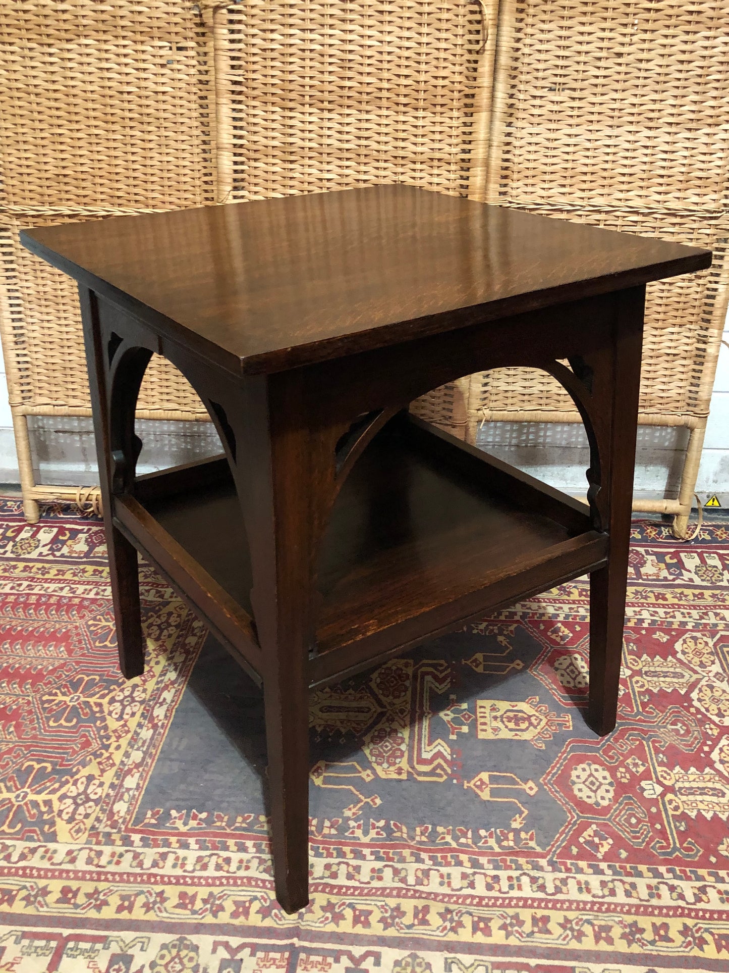 000622....Handsome Arts And Crafts Oak Table ( sold )