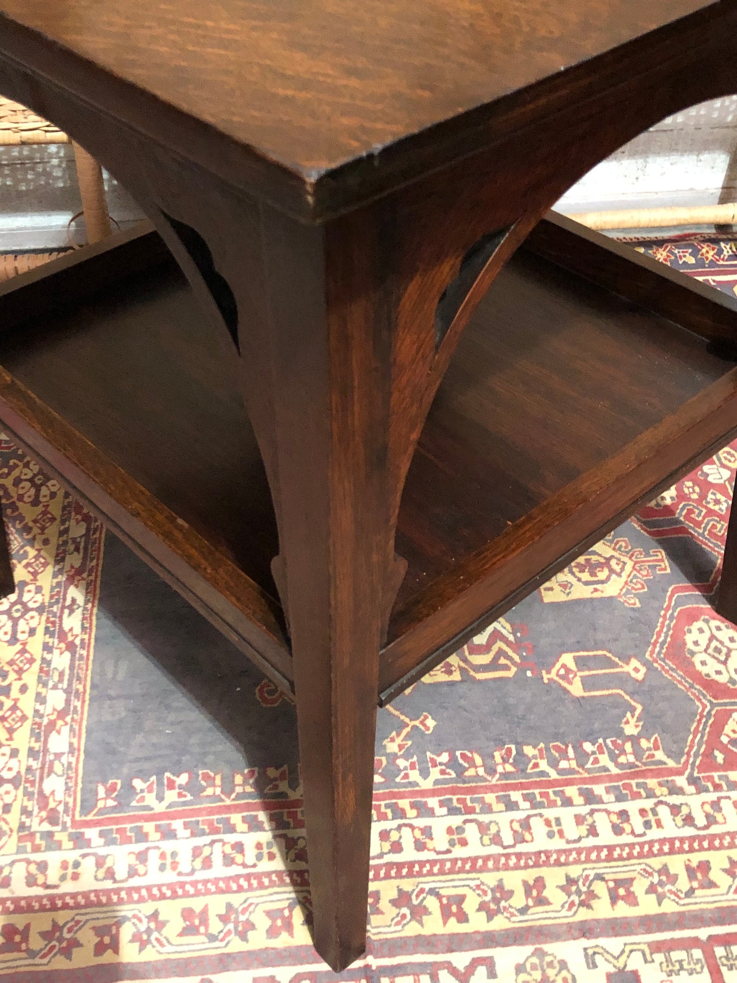 000622....Handsome Arts And Crafts Oak Table ( sold )
