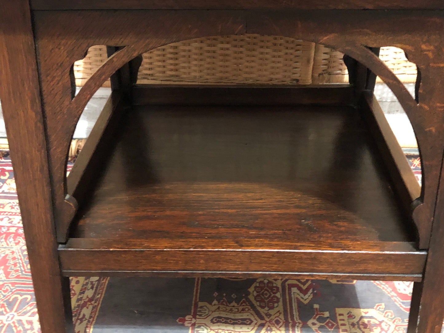 000622....Handsome Arts And Crafts Oak Table ( sold )
