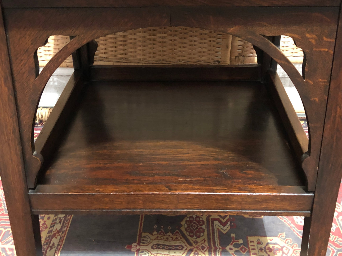 000622....Handsome Arts And Crafts Oak Table ( sold )