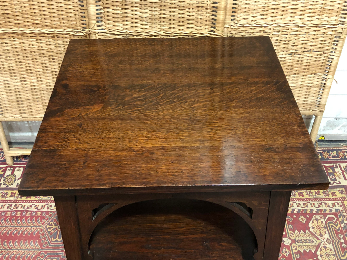 000622....Handsome Arts And Crafts Oak Table ( sold )