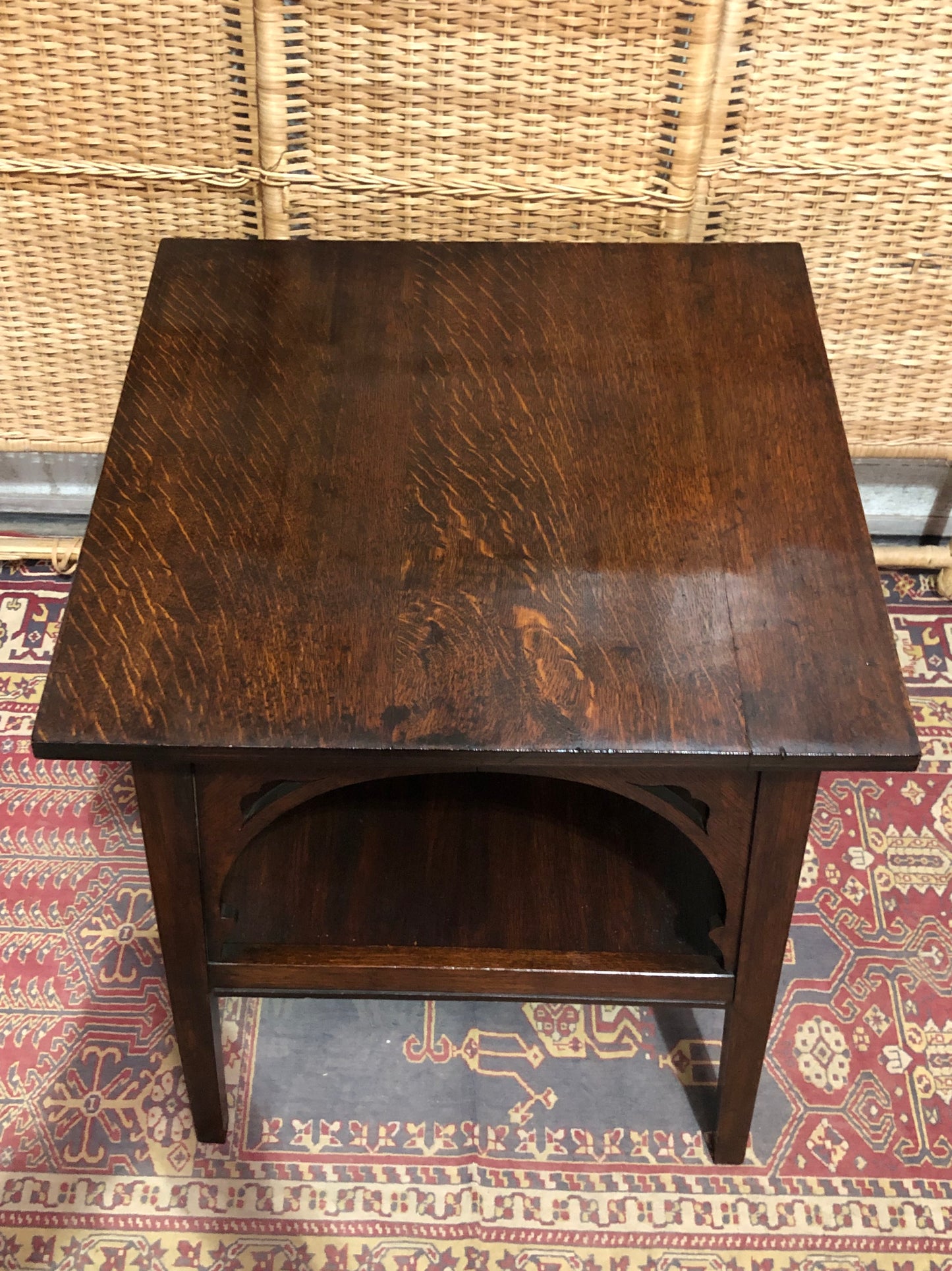 000622....Handsome Arts And Crafts Oak Table ( sold )