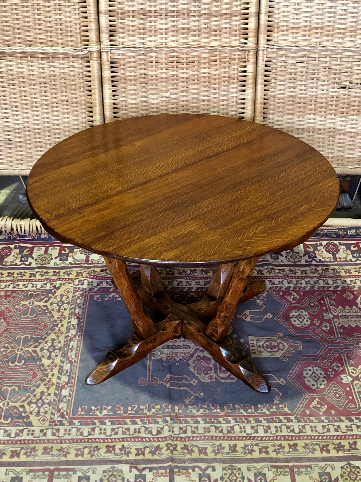 000490....Handsome Arts And Crafts Solid Oak Coffee Table