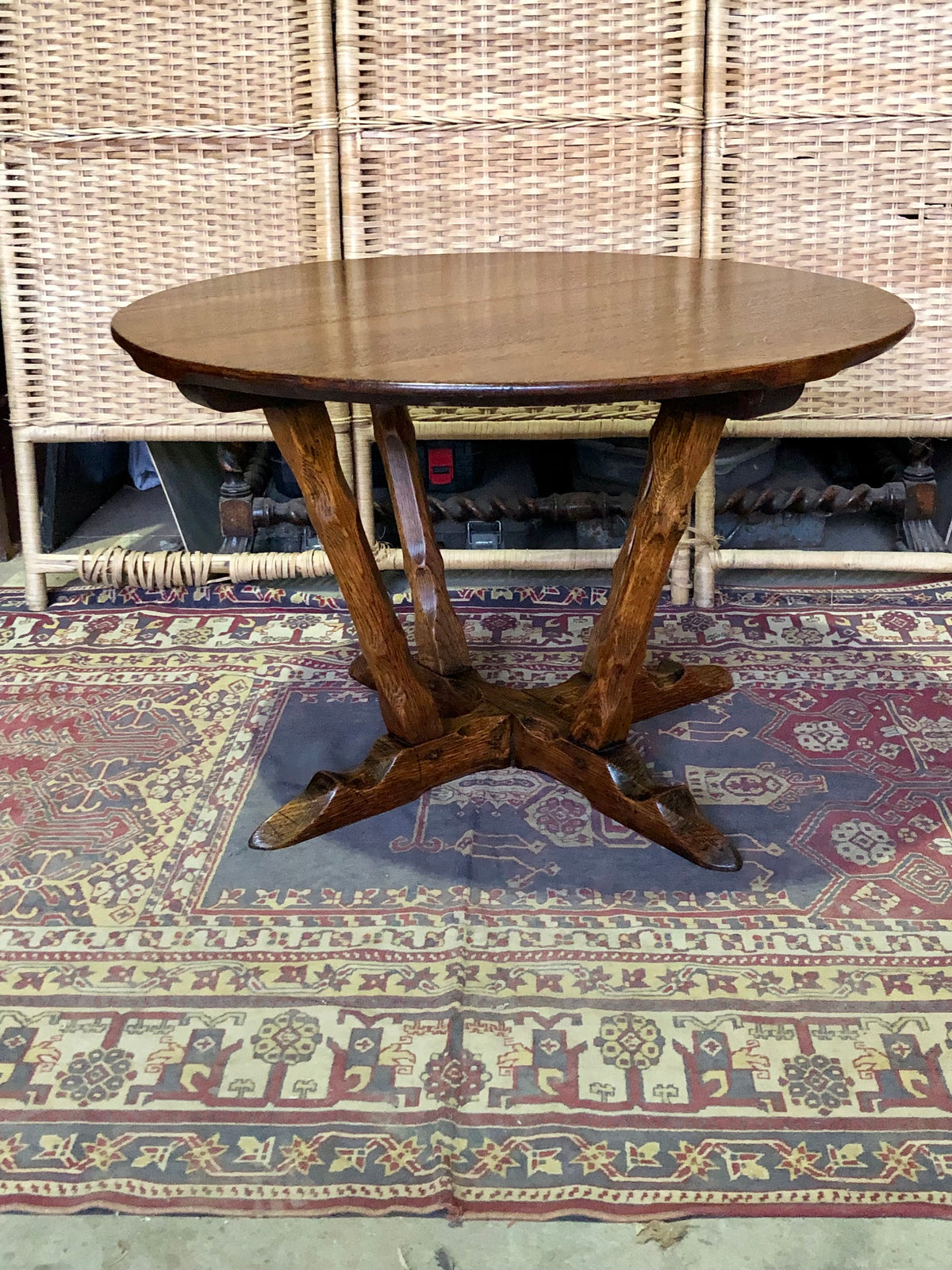 000490....Handsome Arts And Crafts Solid Oak Coffee Table