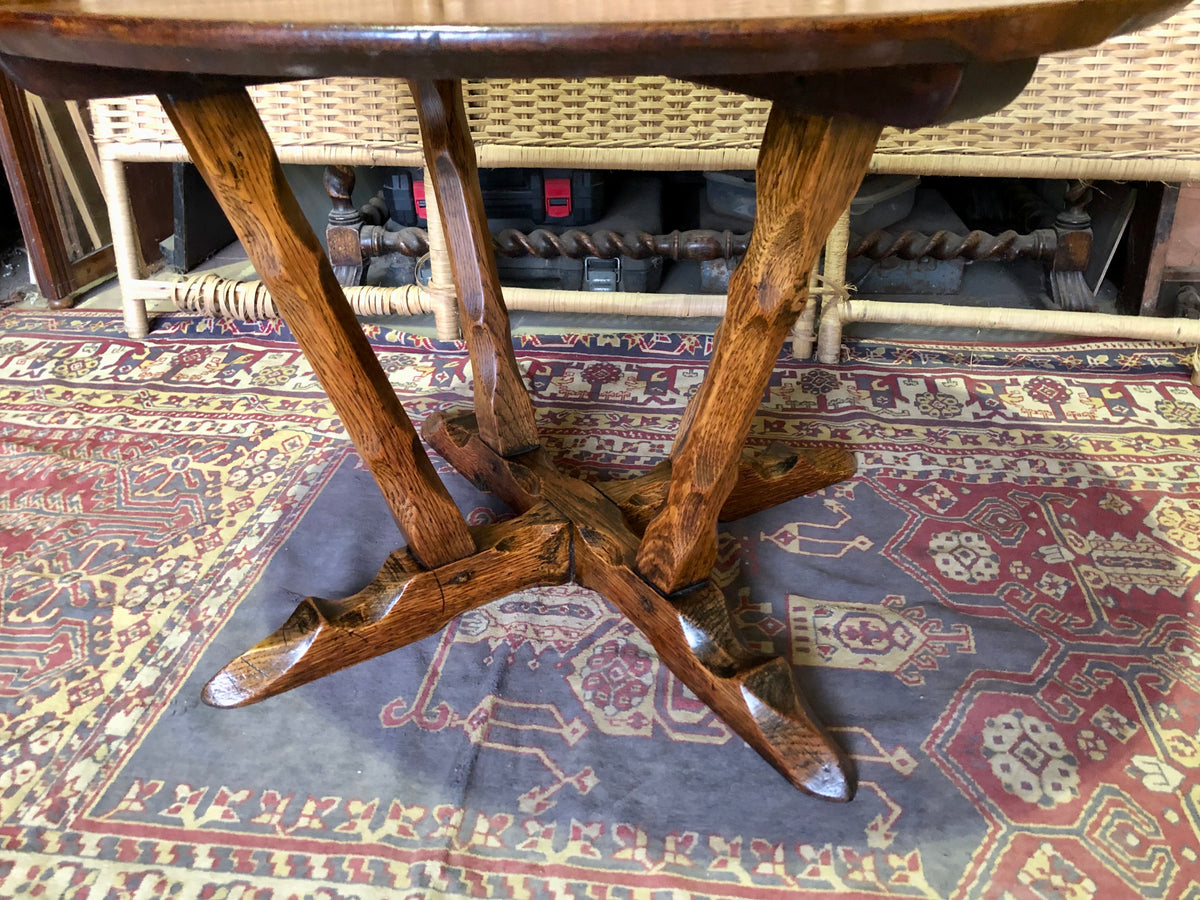 000490....Handsome Arts And Crafts Solid Oak Coffee Table