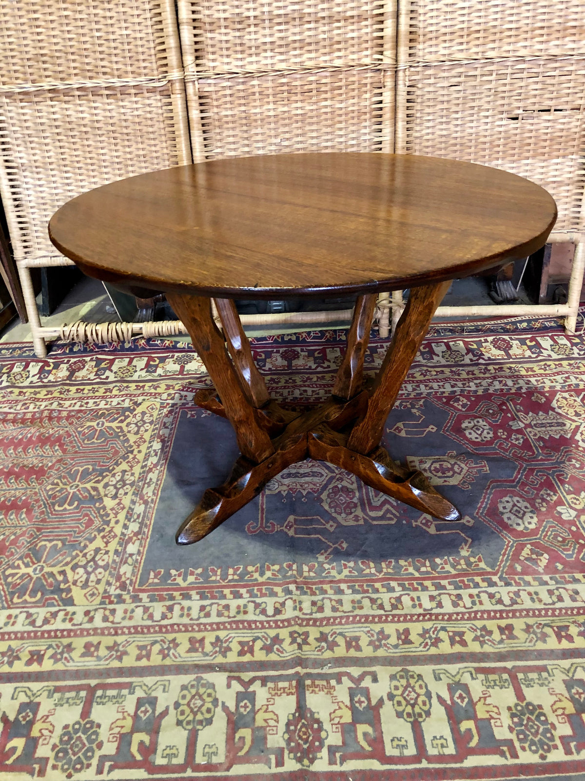 000490....Handsome Arts And Crafts Solid Oak Coffee Table