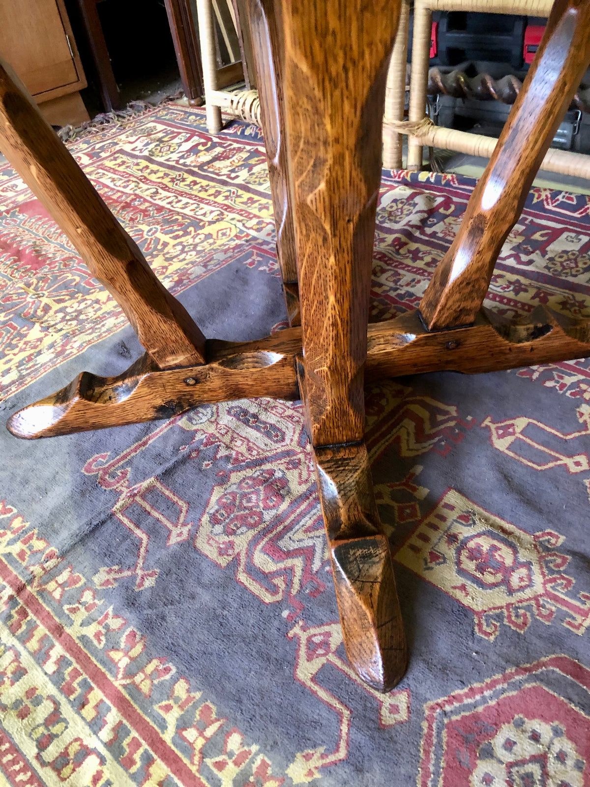 000490....Handsome Arts And Crafts Solid Oak Coffee Table