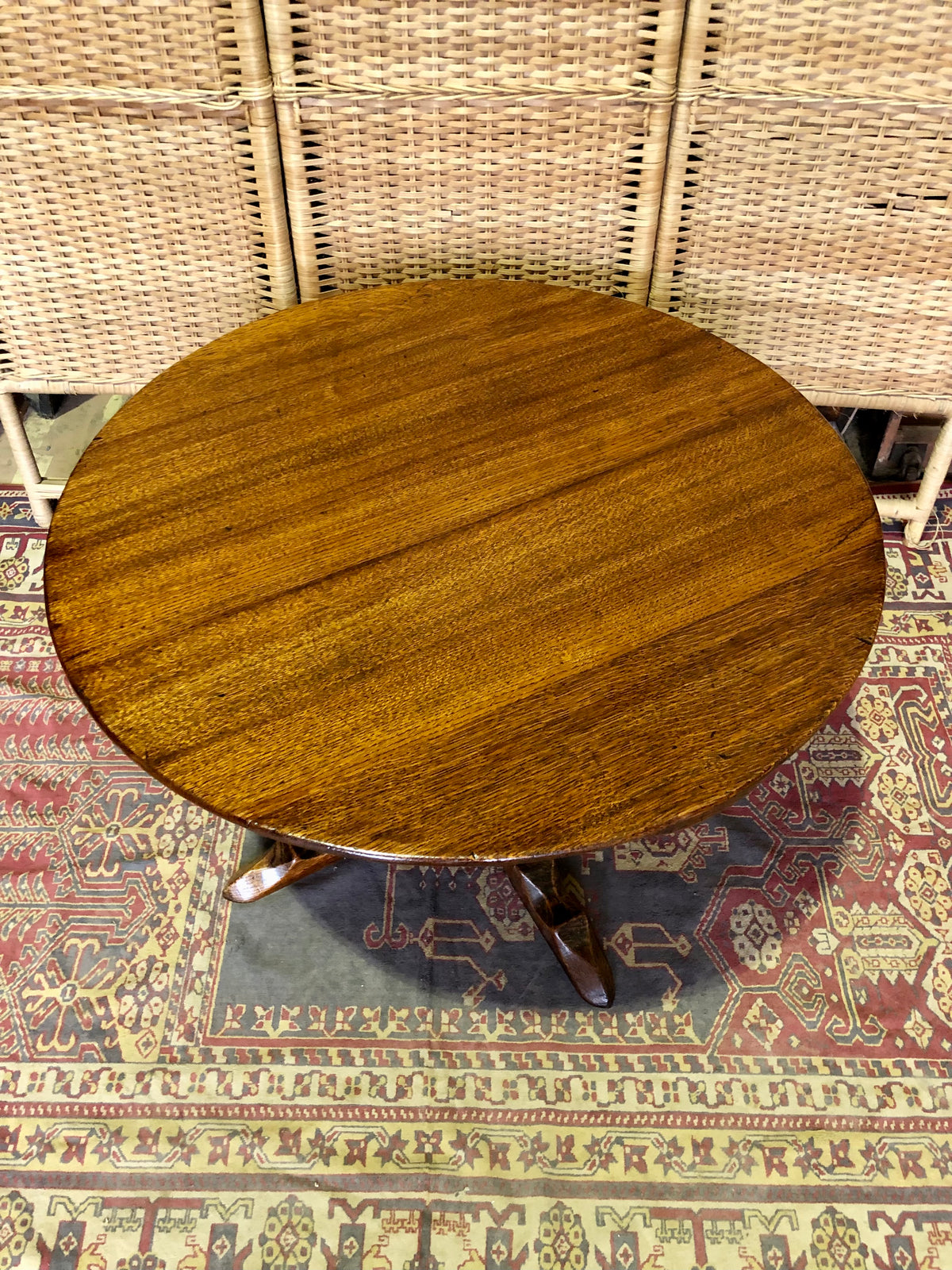 000490....Handsome Arts And Crafts Solid Oak Coffee Table